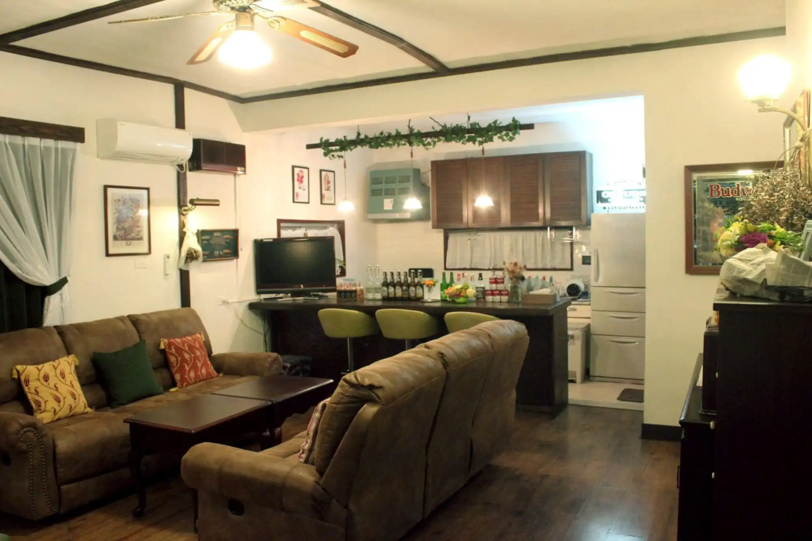 Okinawan. Sweet Home.T-8