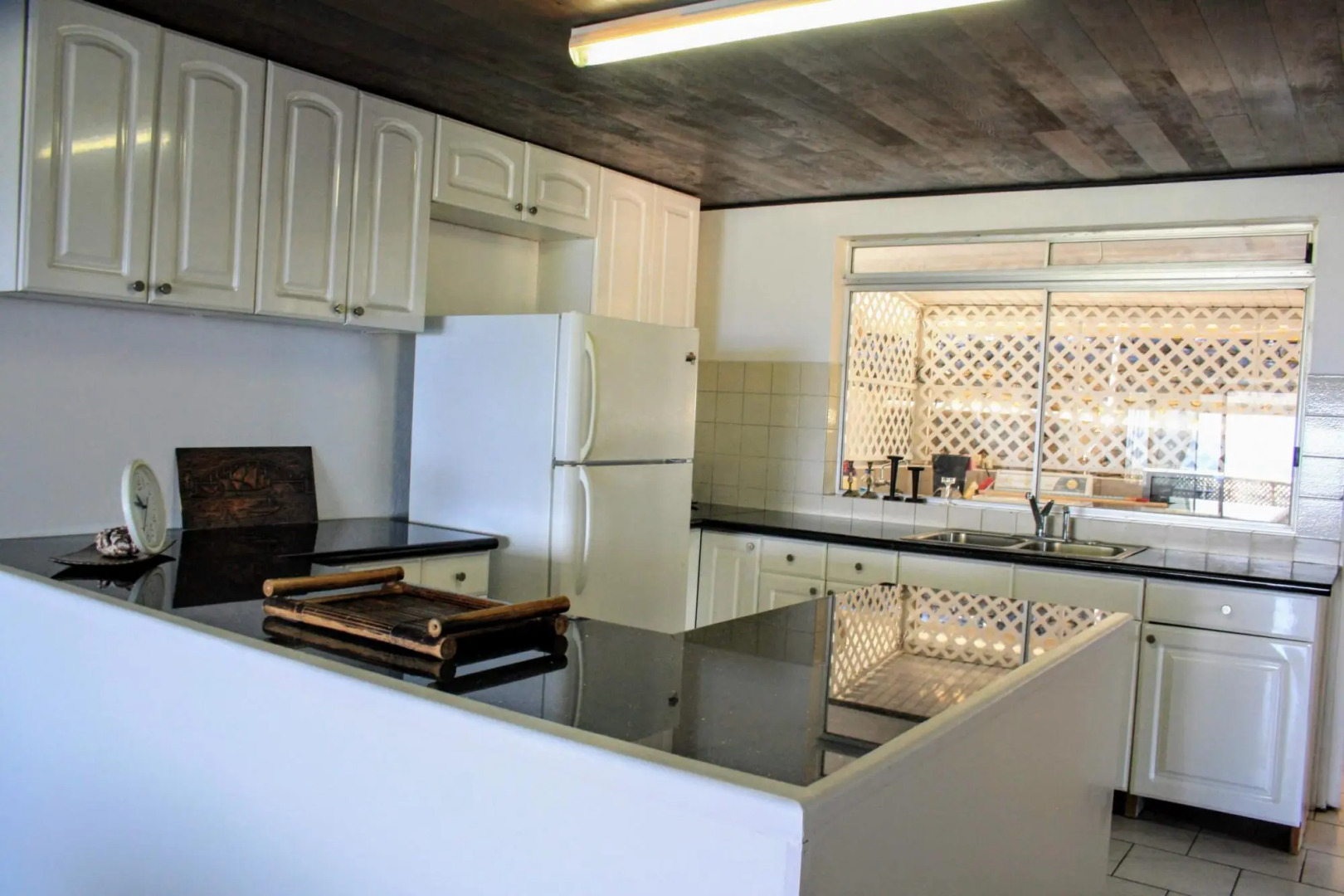 Tahiti - Fare Temahana