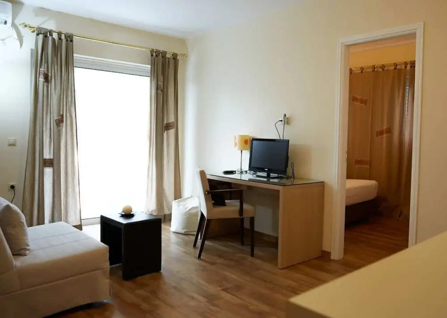 Rivitel Marousi Apartments