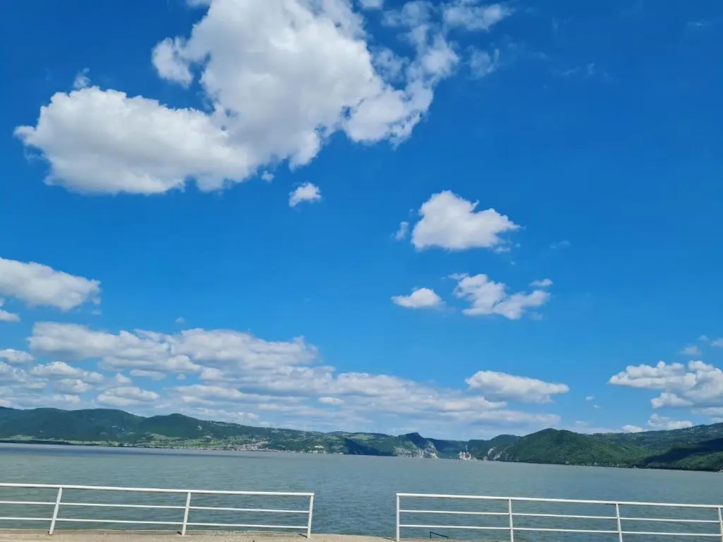 Apartment and Rooms Dedine Golubac