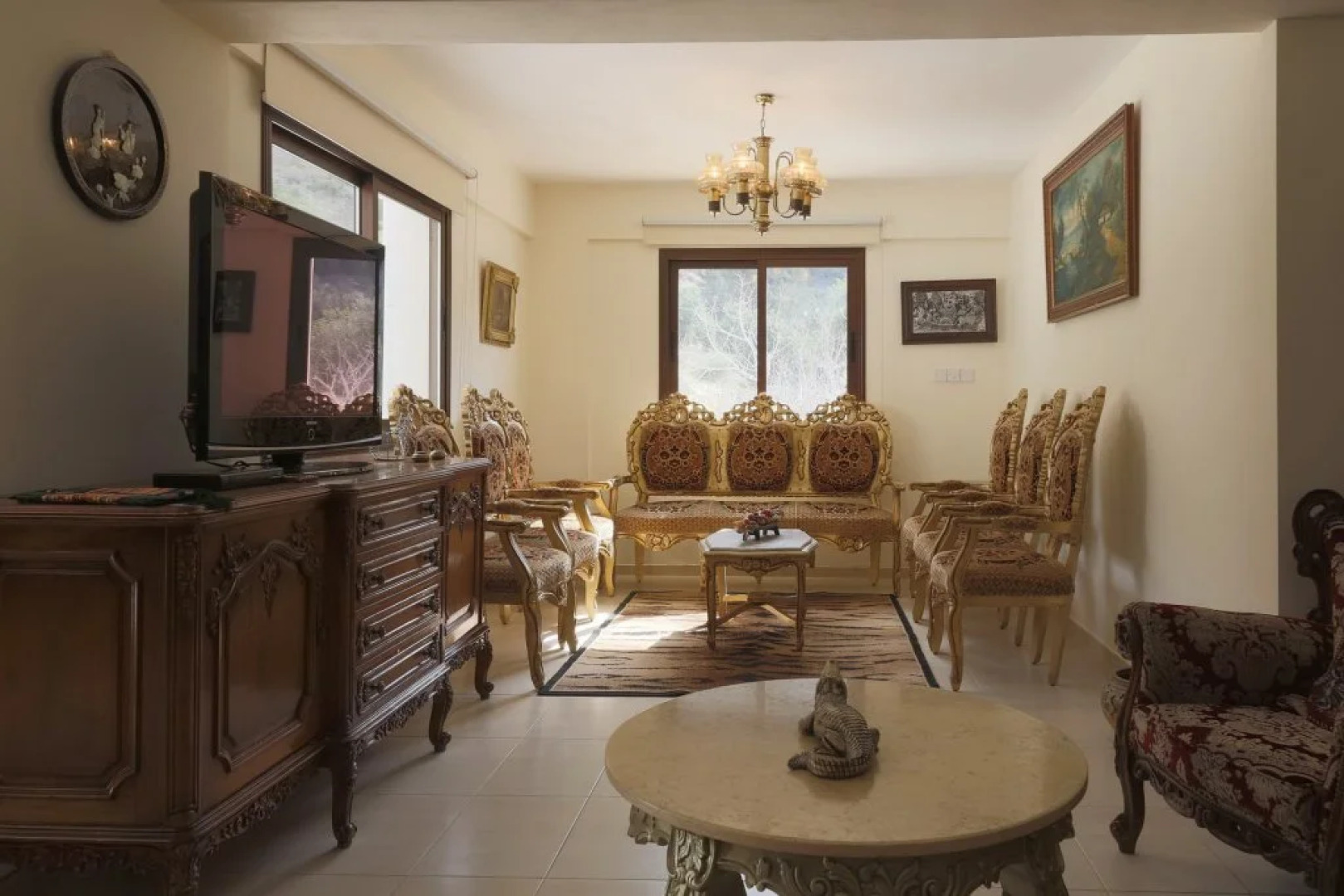 Adonis Palace rooms and Bungalows