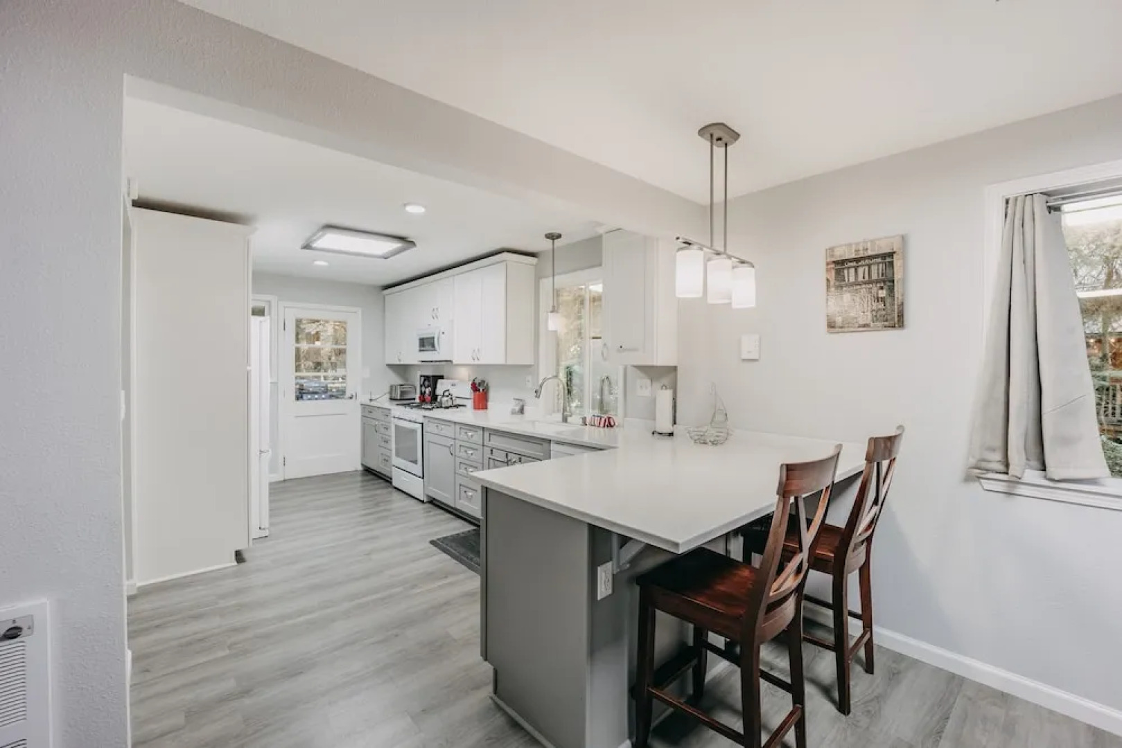 Snowline Cabin #49 - A Newly Remodeled Cabin Perfect for Your Family Retreat