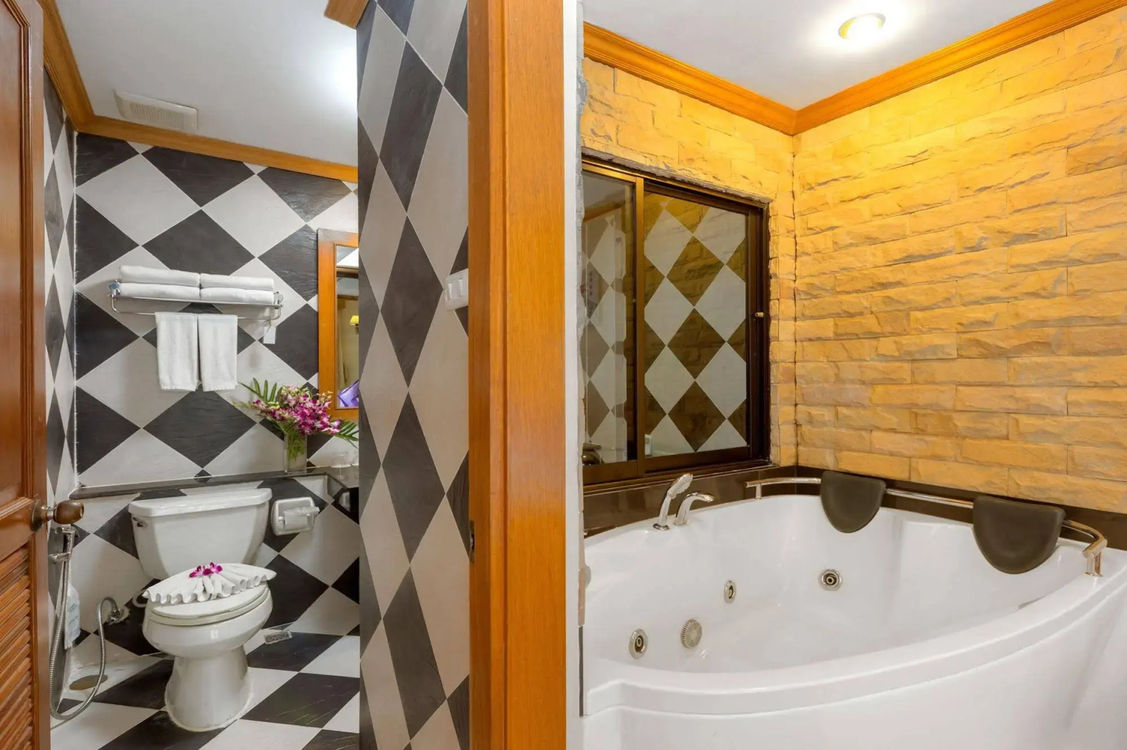 Bangkok Residence Hotel