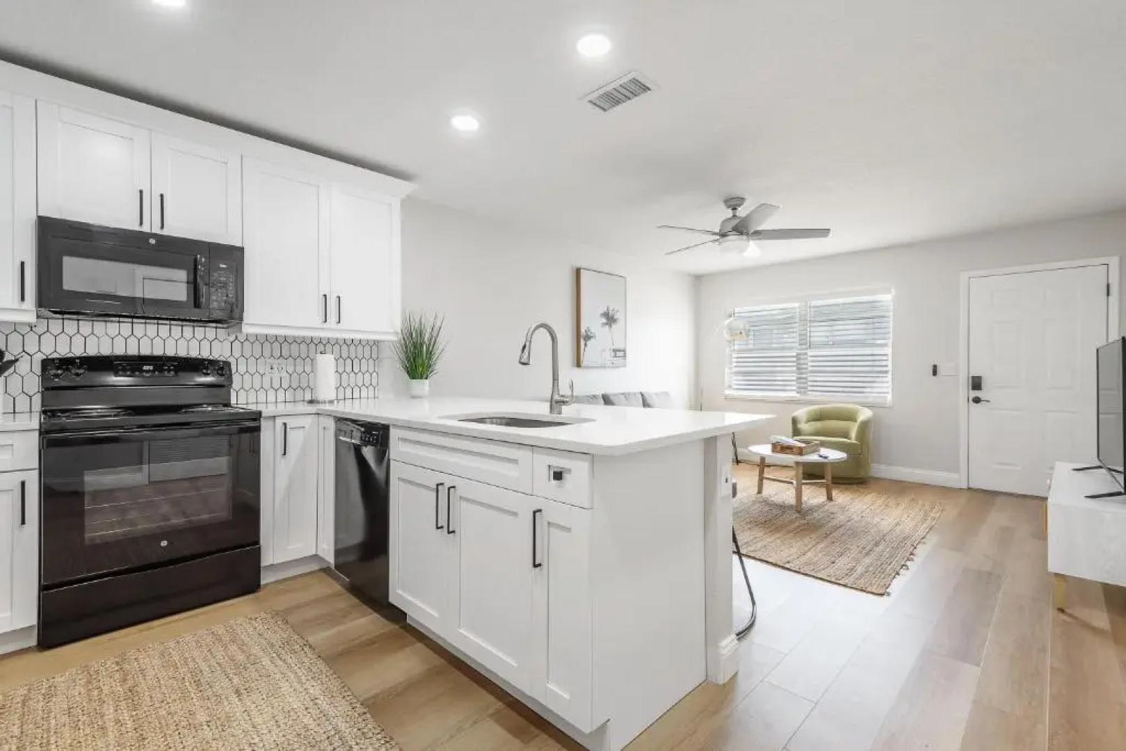 Newly Renovated Condo in Apollo Beach