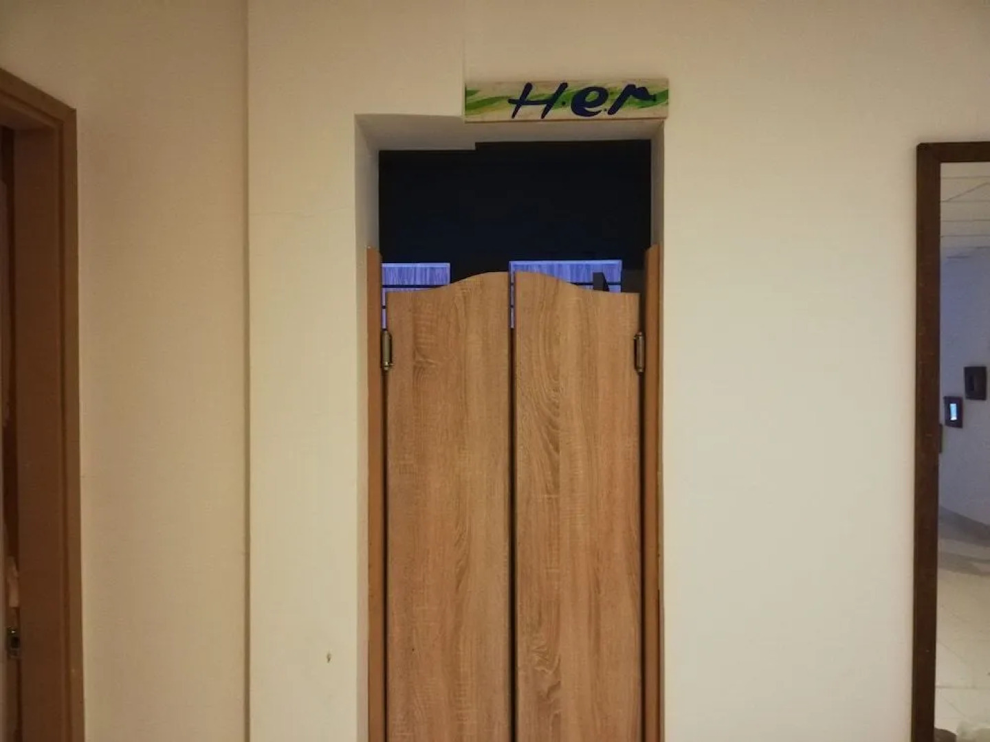 Urantia Planet Hostel