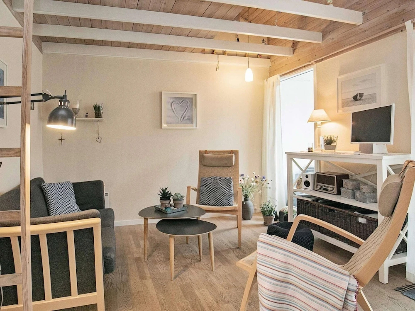 Cozy Holiday Home in Ã†rÃ¸skÃ¸bing near Sea