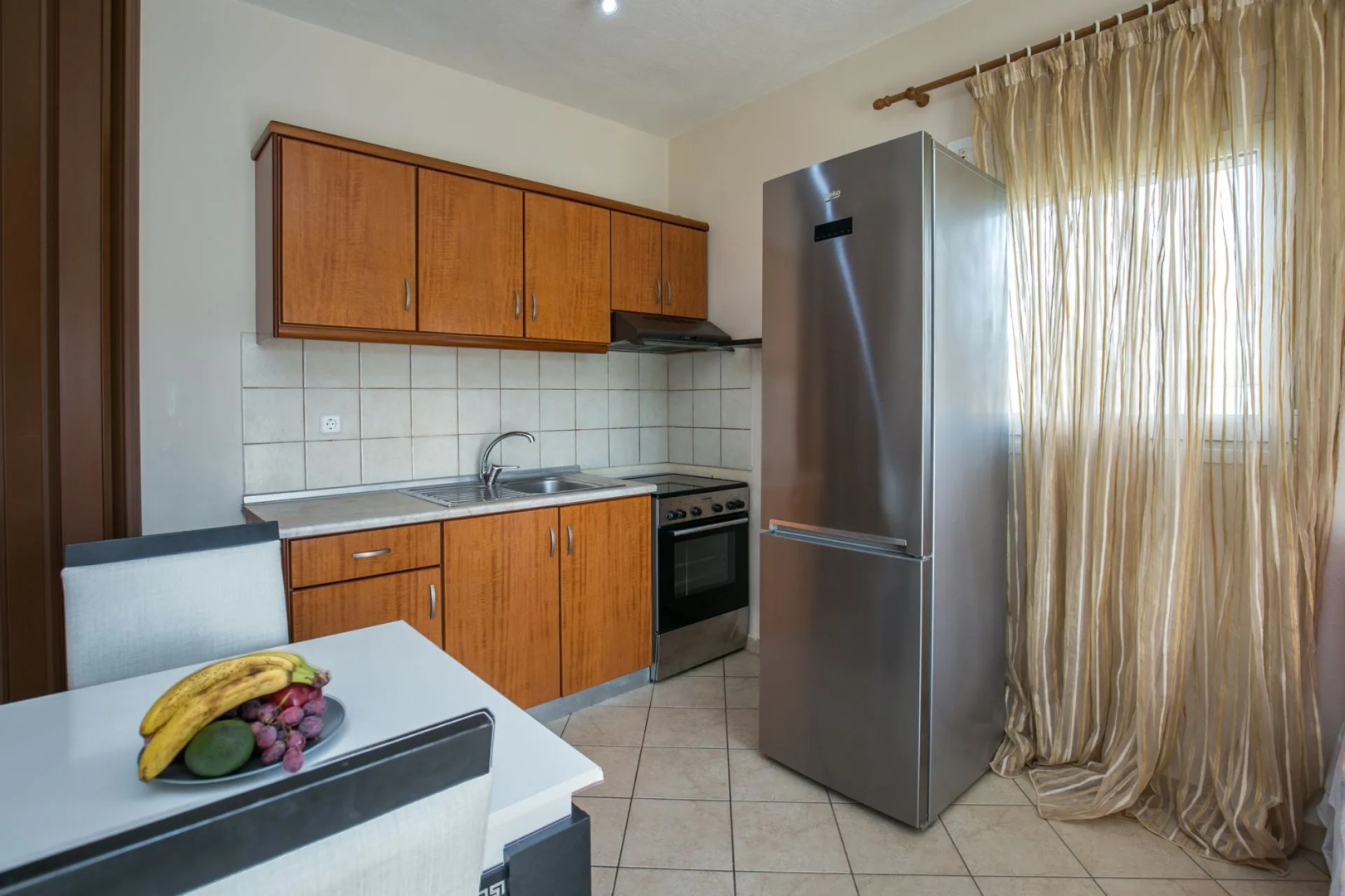 Kapahi Sea View Apartments & Suites