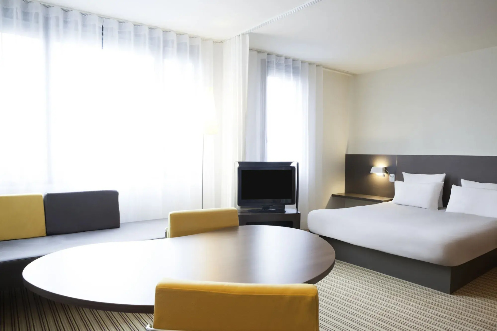 Novotel Suites Clermont Ferrand Polydome