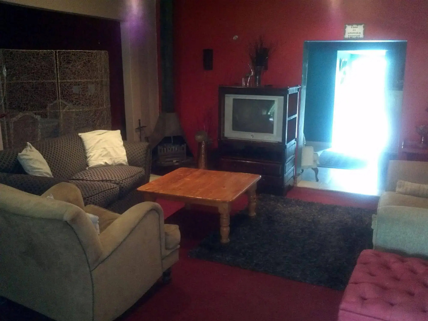 5th Avenue Guest House