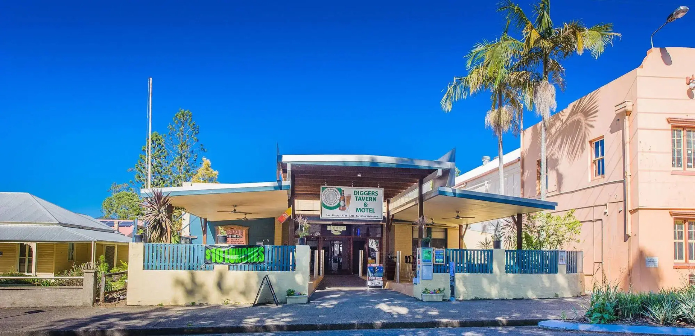 Diggers Tavern Hotel