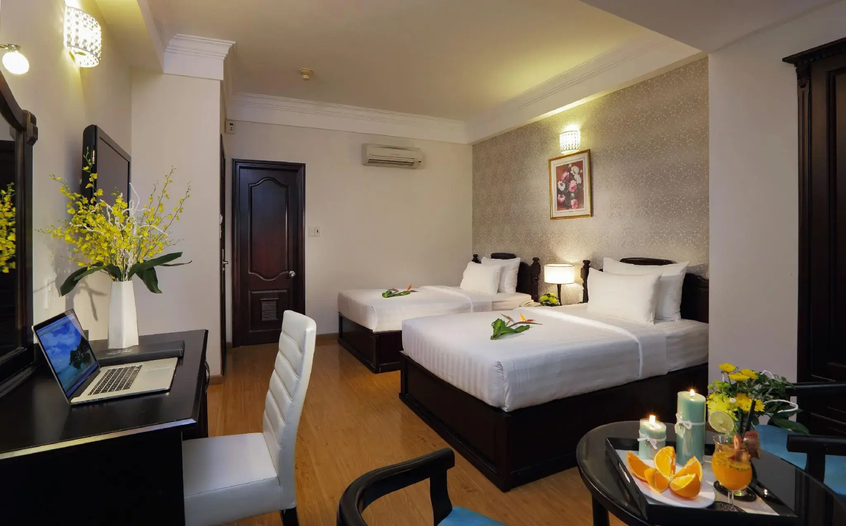 Sunrise Central Hotel