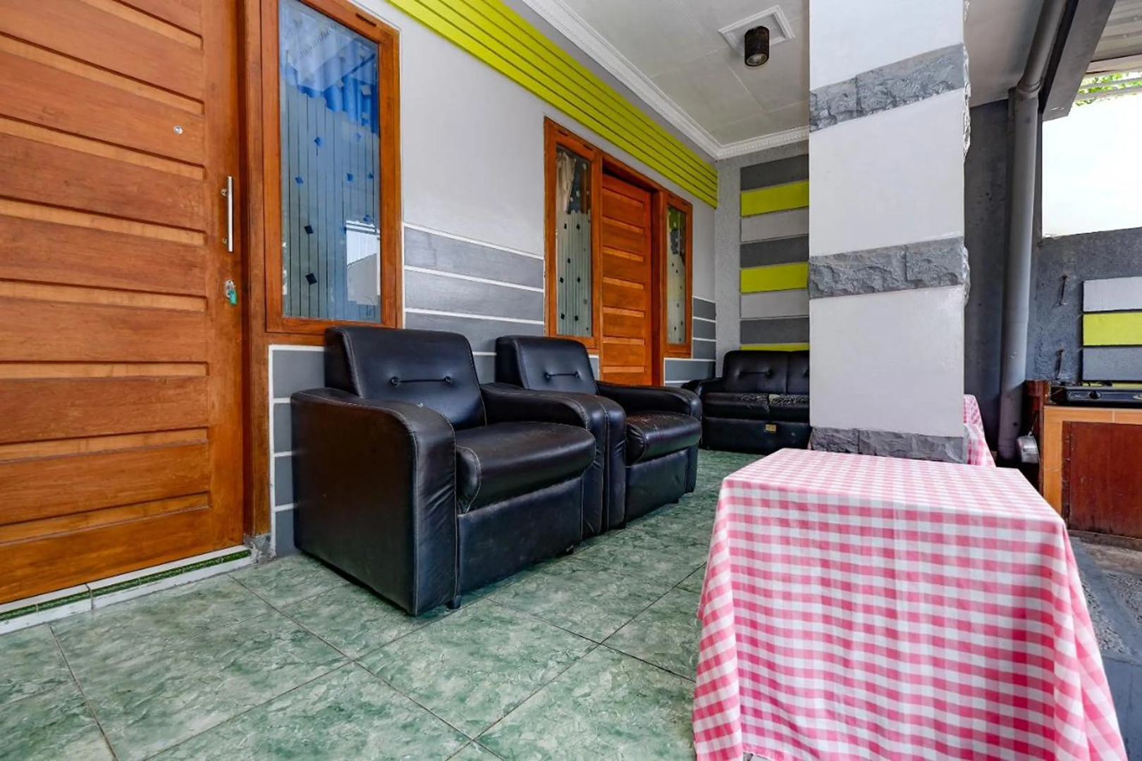 SPOT ON 2171 Griya Sakura Syariah
