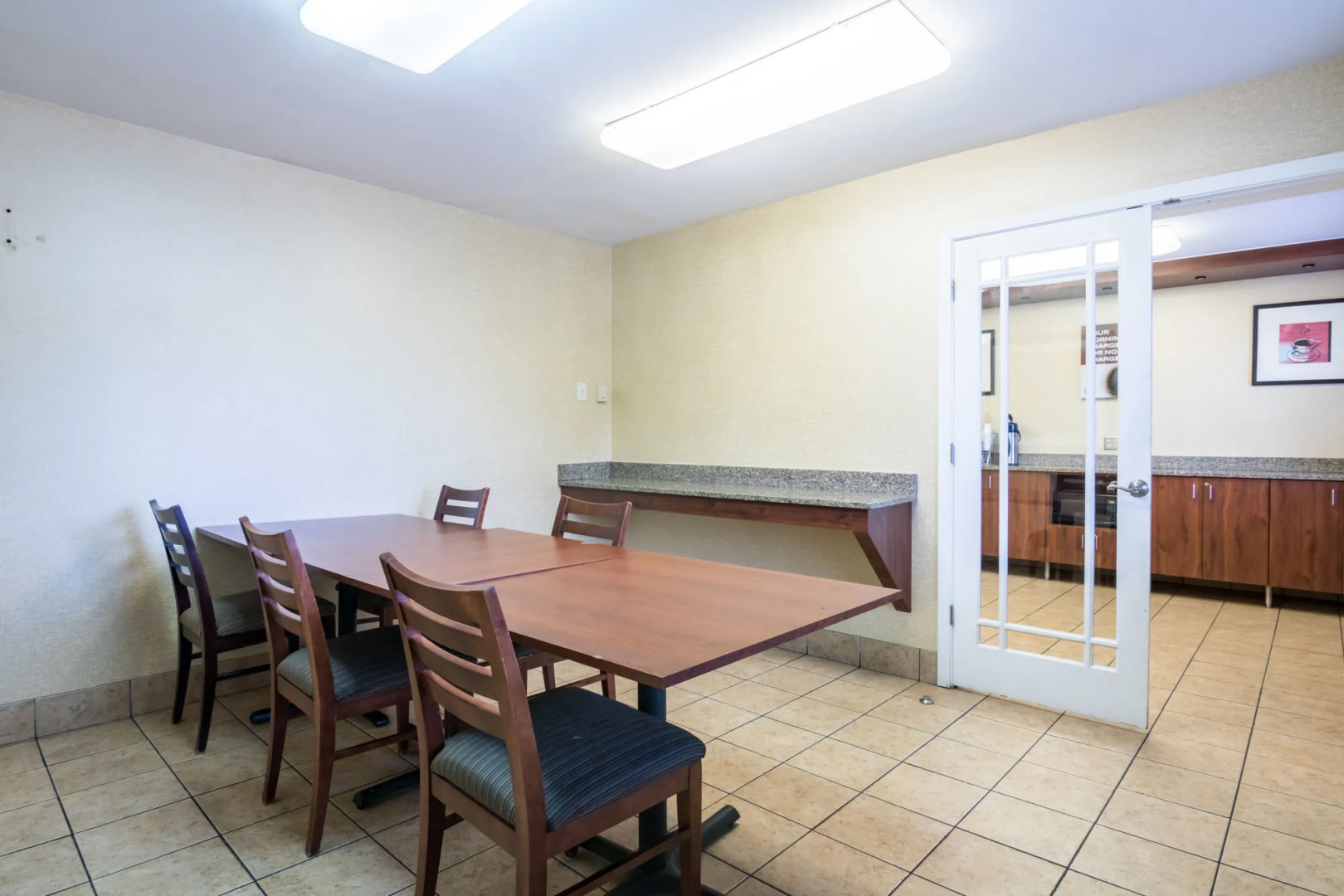 Motel 6 Saint Paul, MN - I-94