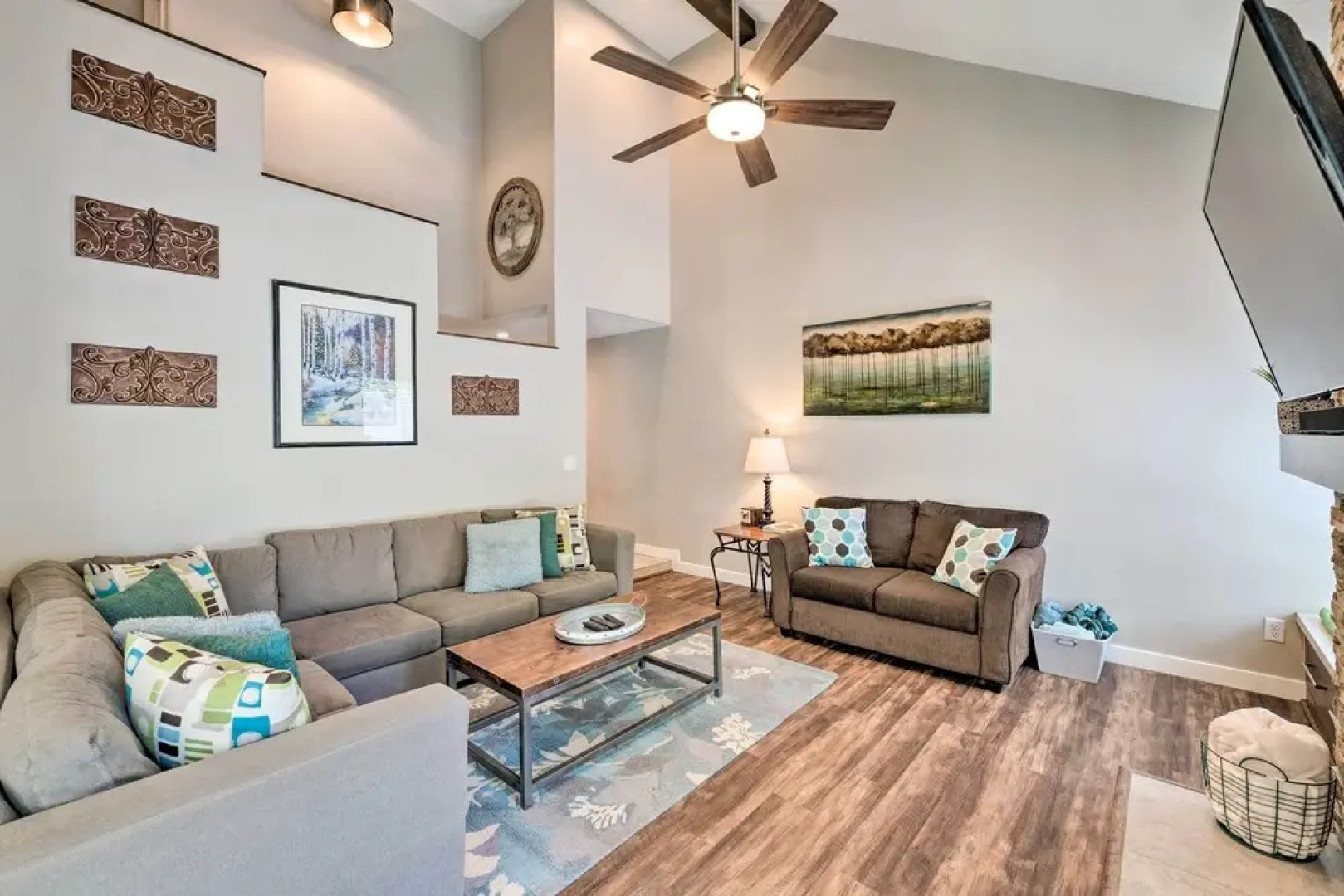 Wasatch R & R Townhome w/ Grill ~ 11 Mi to Alta!