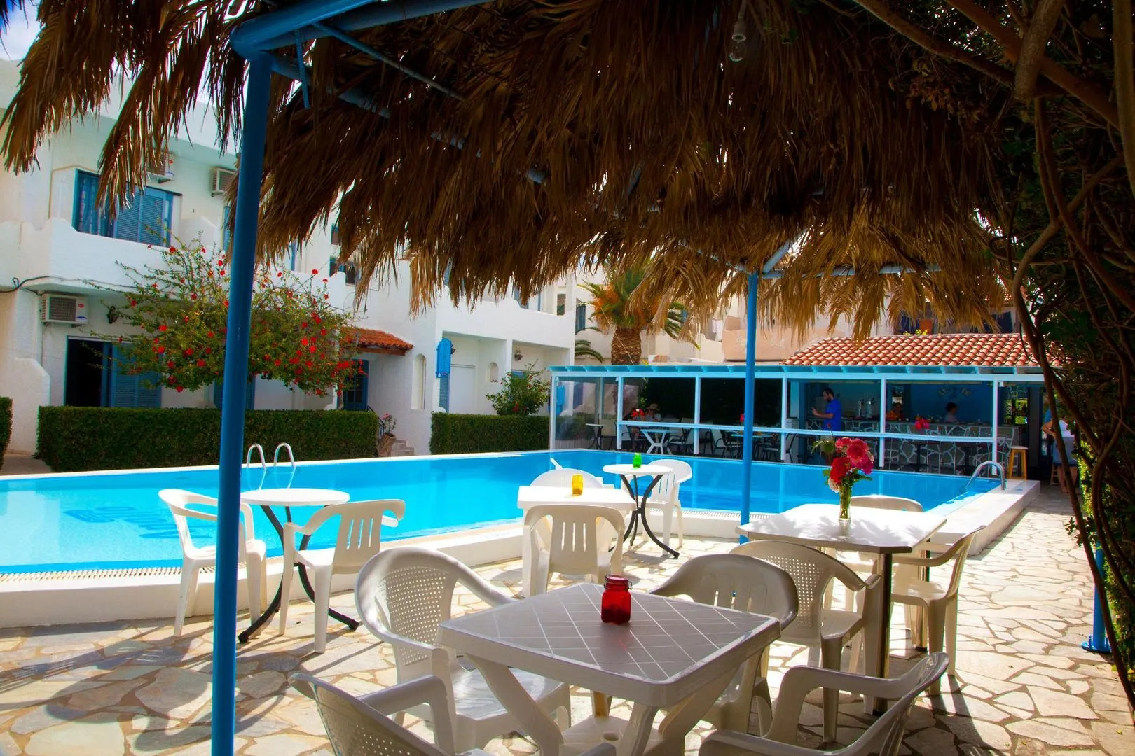 Apollo Apartments