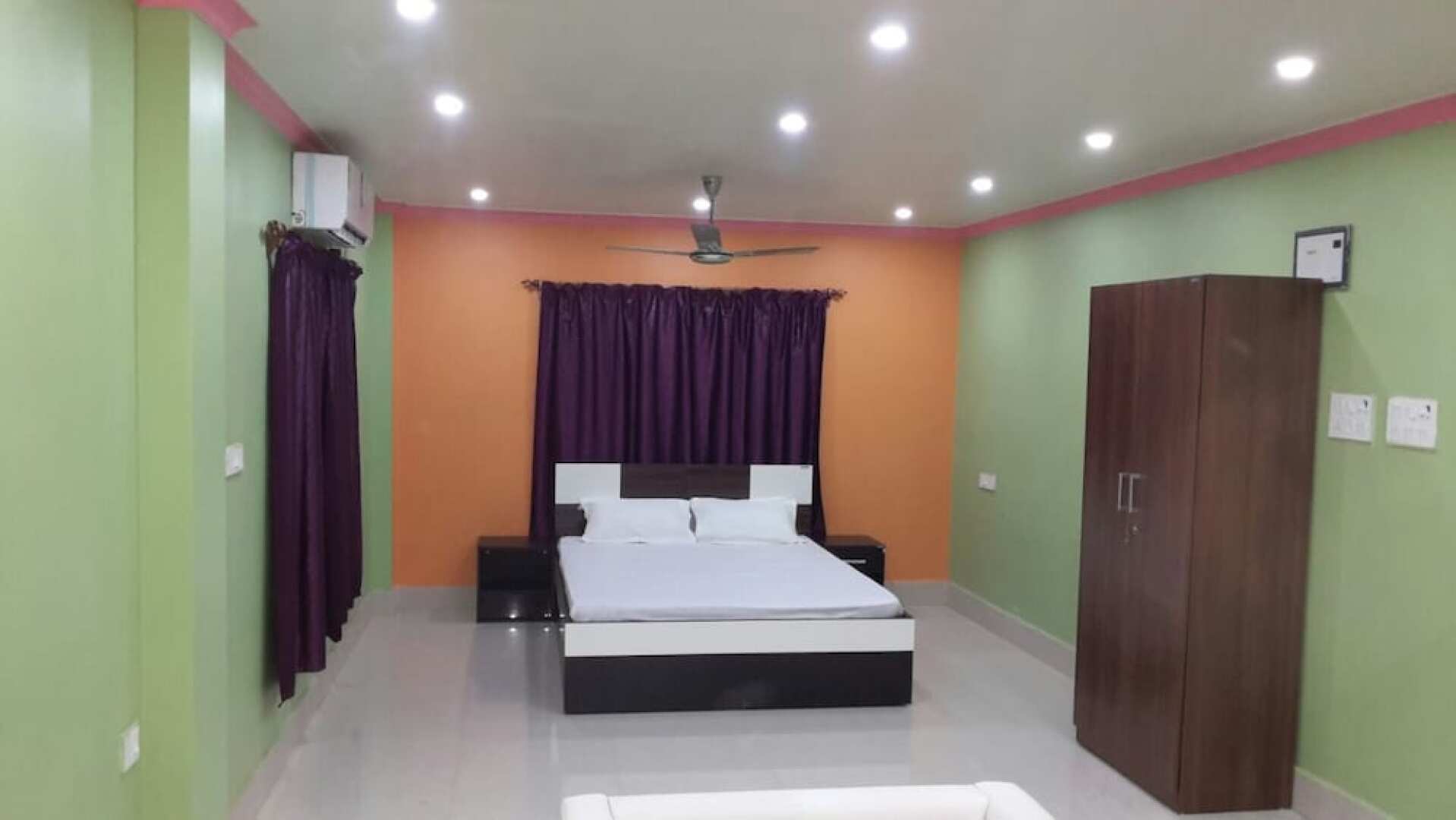 Hotel Gitanjali Raiganj