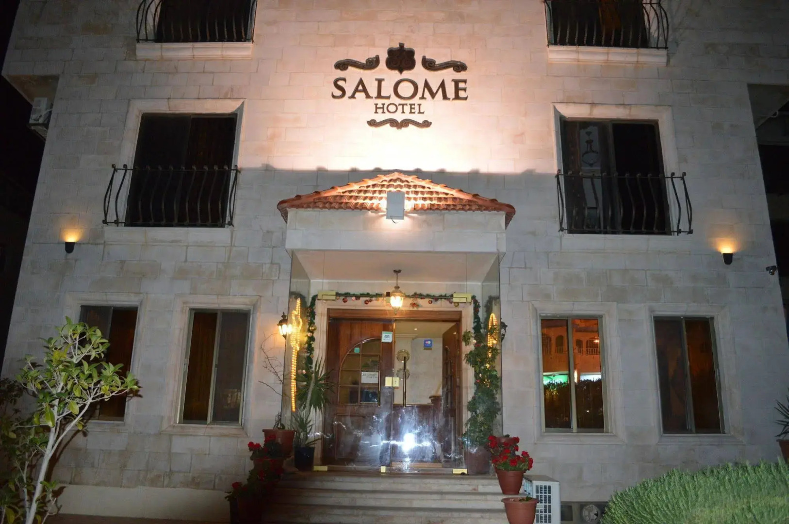 Salome Hotel
