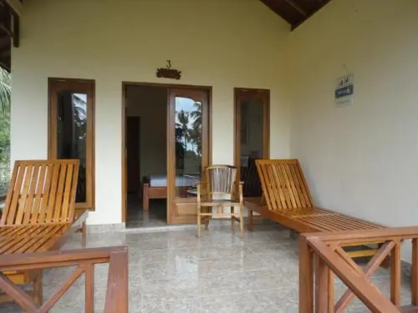 Adinda Bungalows