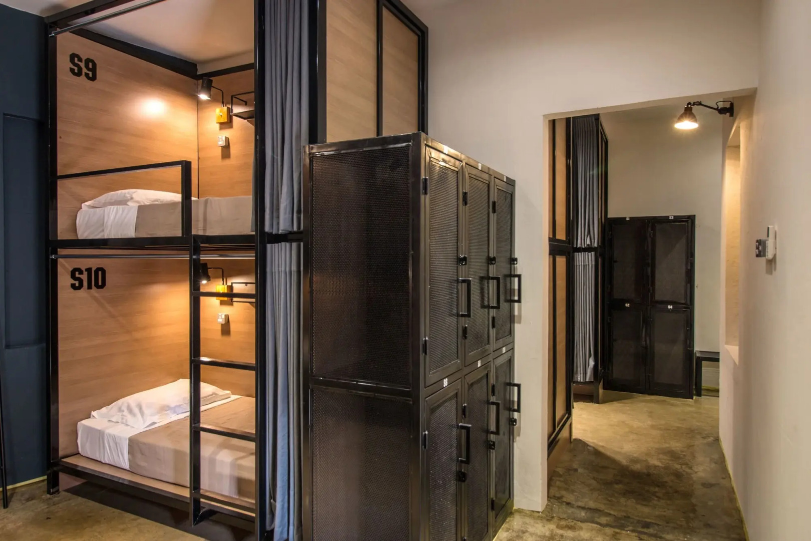 The Brownstone Hostel & Space