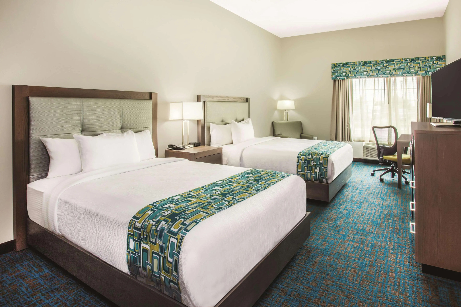 La Quinta Inn & Suites by Wyndham St. Paul-Woodbury