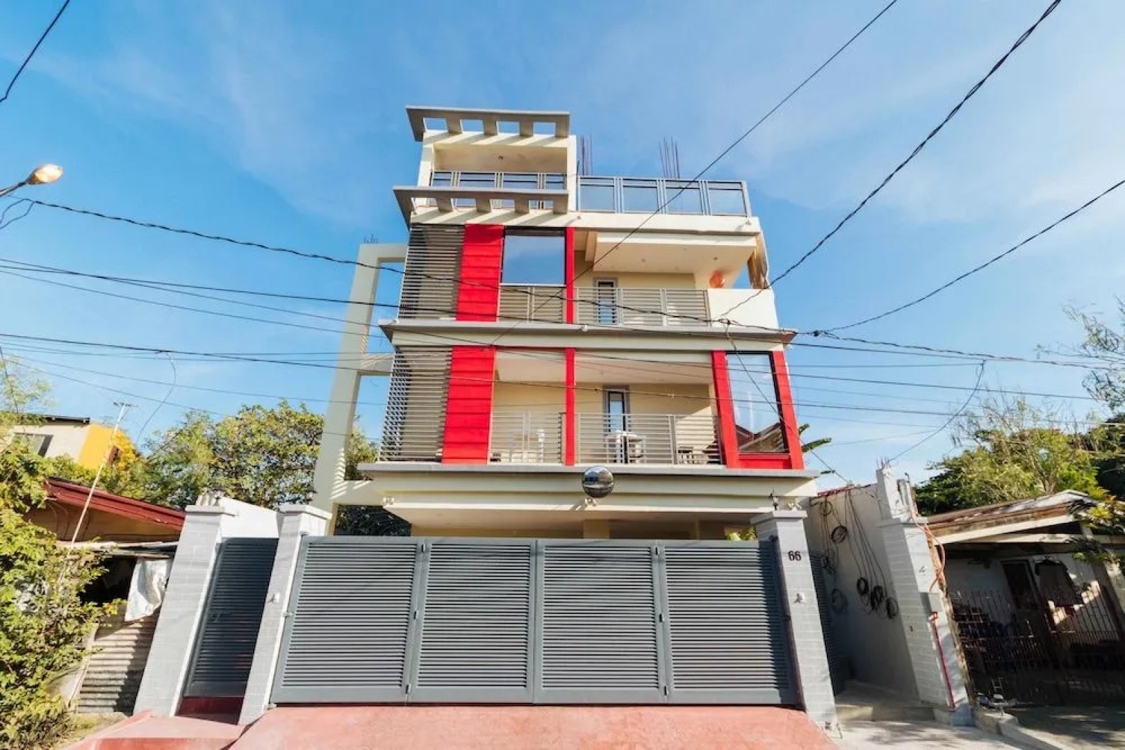 RedDoorz Plus @ Ruby Las Pinas Weekly Stay