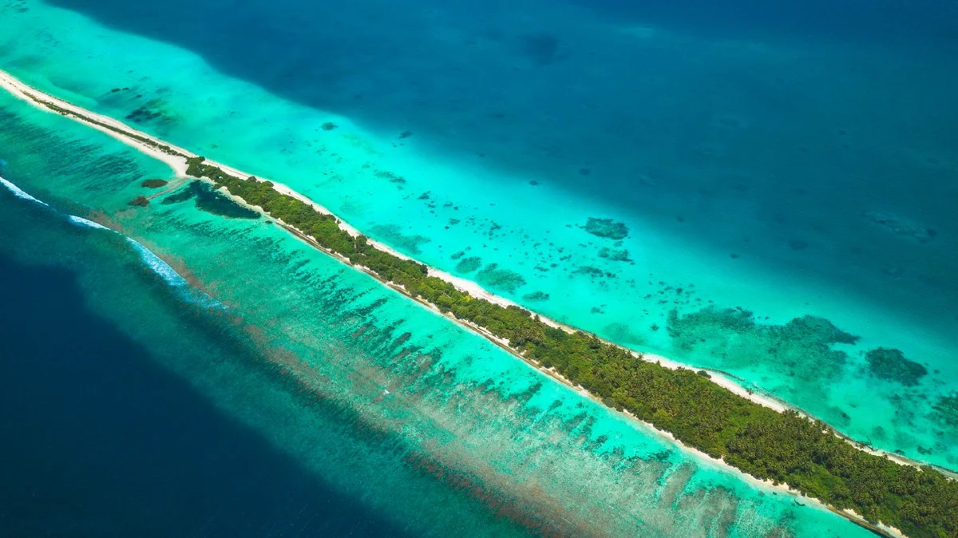 Отель Dhiguveli Maldives