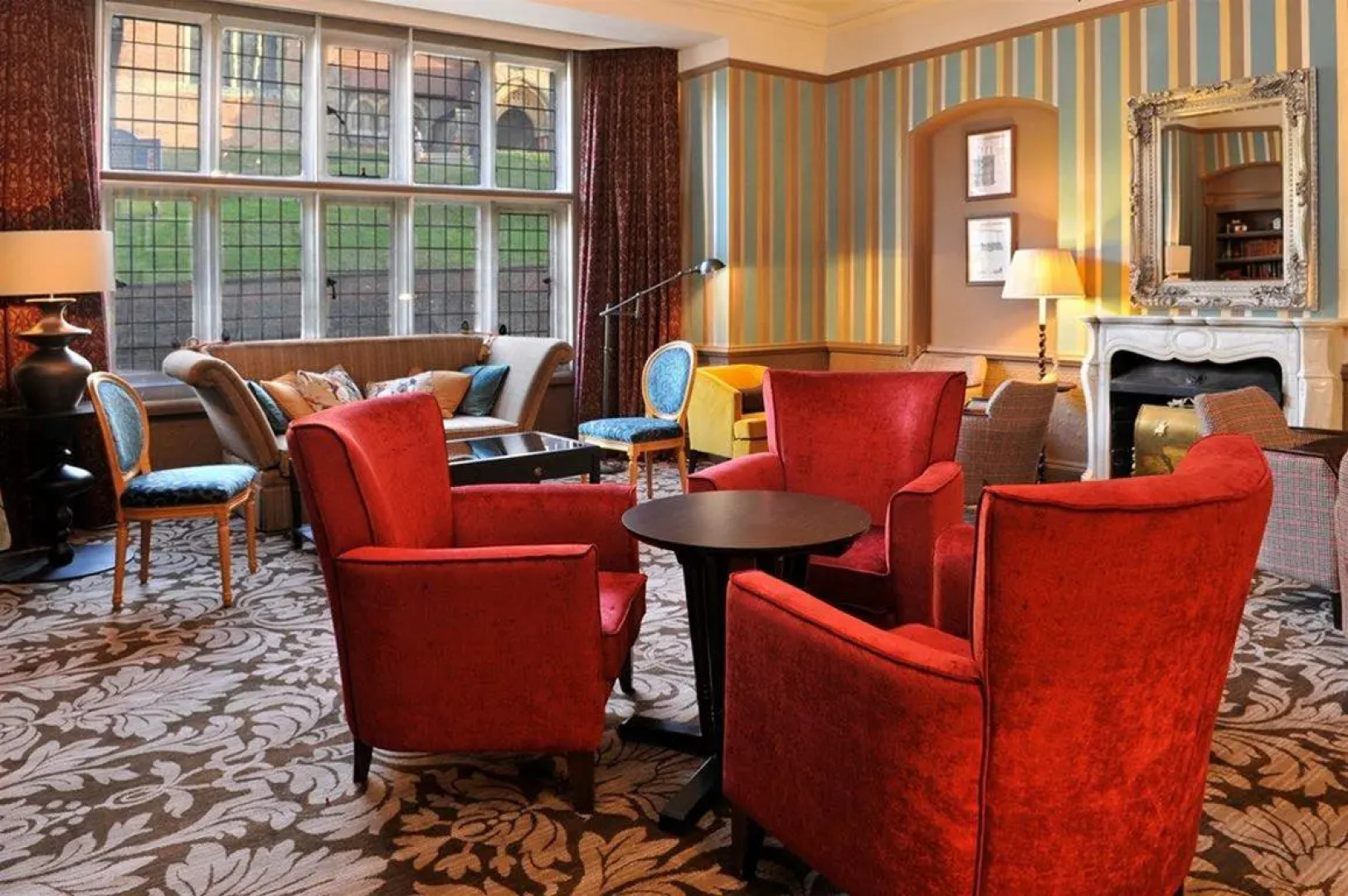 The Crown Manor House Hotel