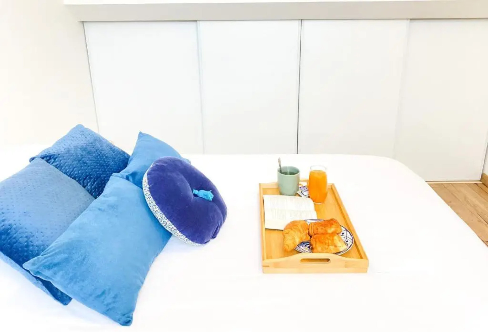 AeroHome - Appart Confort - Aeroport d Orly à proximité - Parking