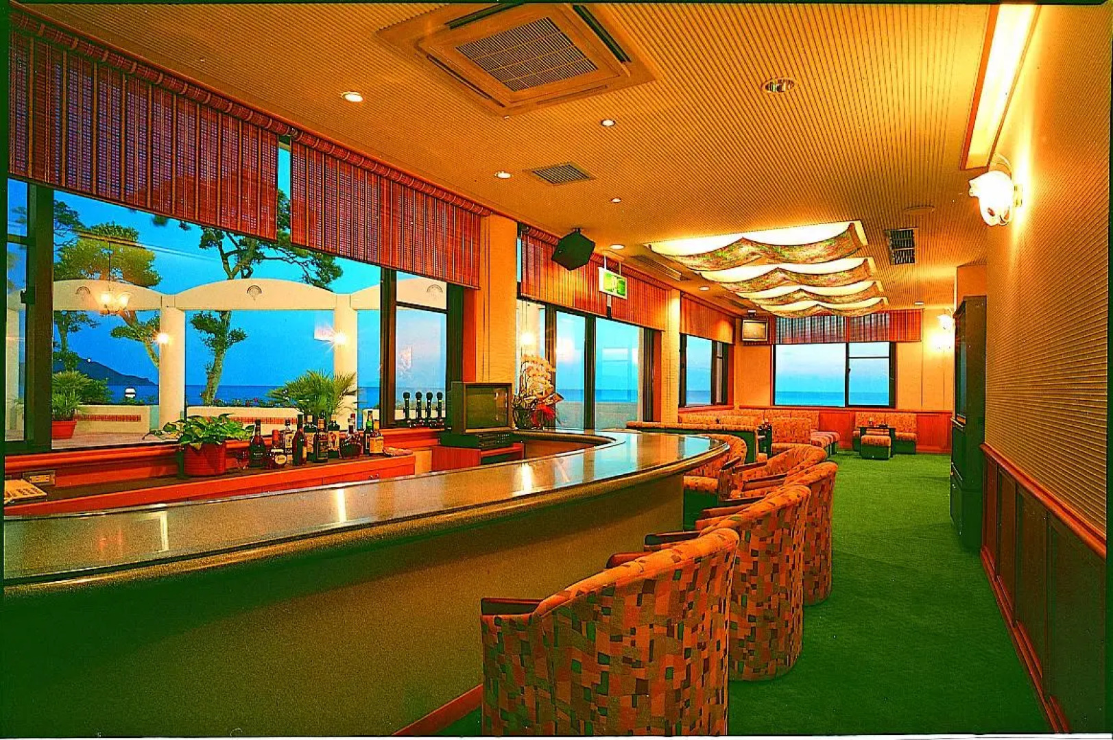 Tabinoyado Ushionoakari Geiboso