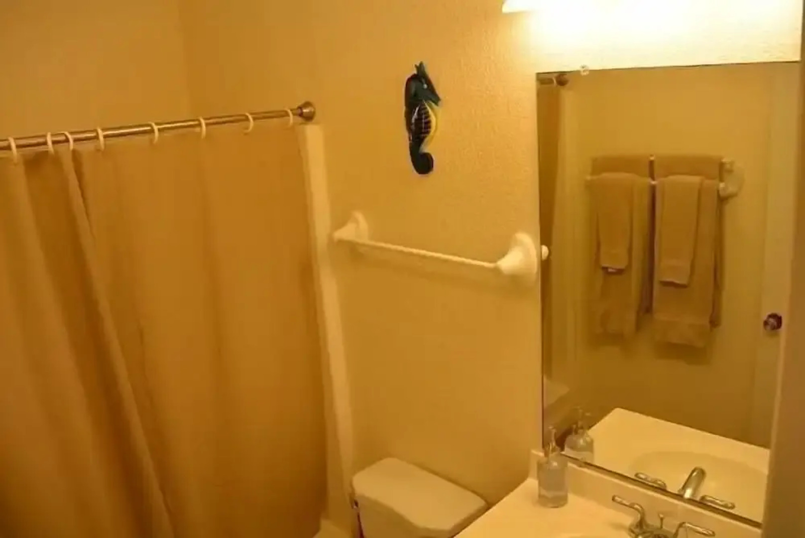 Gulf 4 Bedroom Condo by Fountain Vista Homes