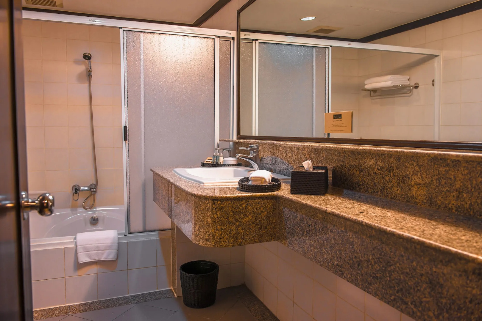 Pantip Suites Sathorn