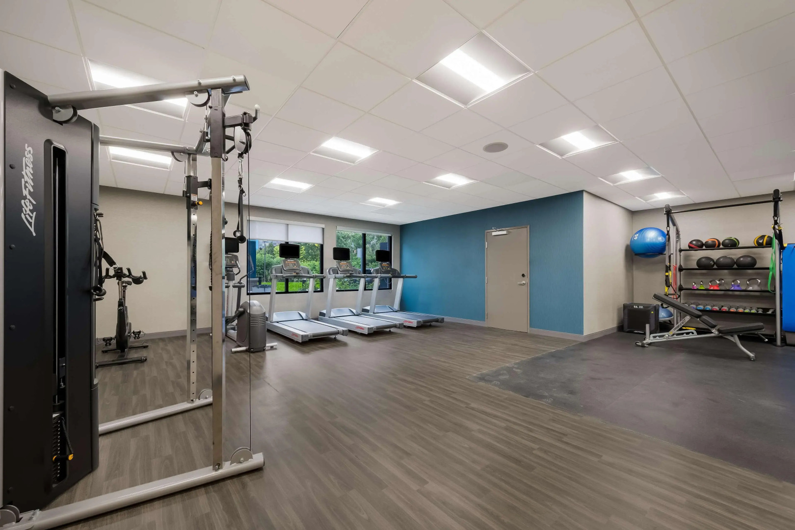 A Victory Hotel & Suites