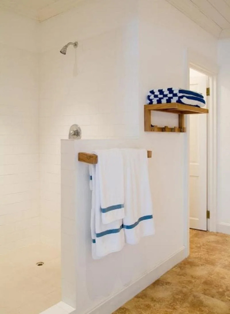 Atlantis Historic Inn