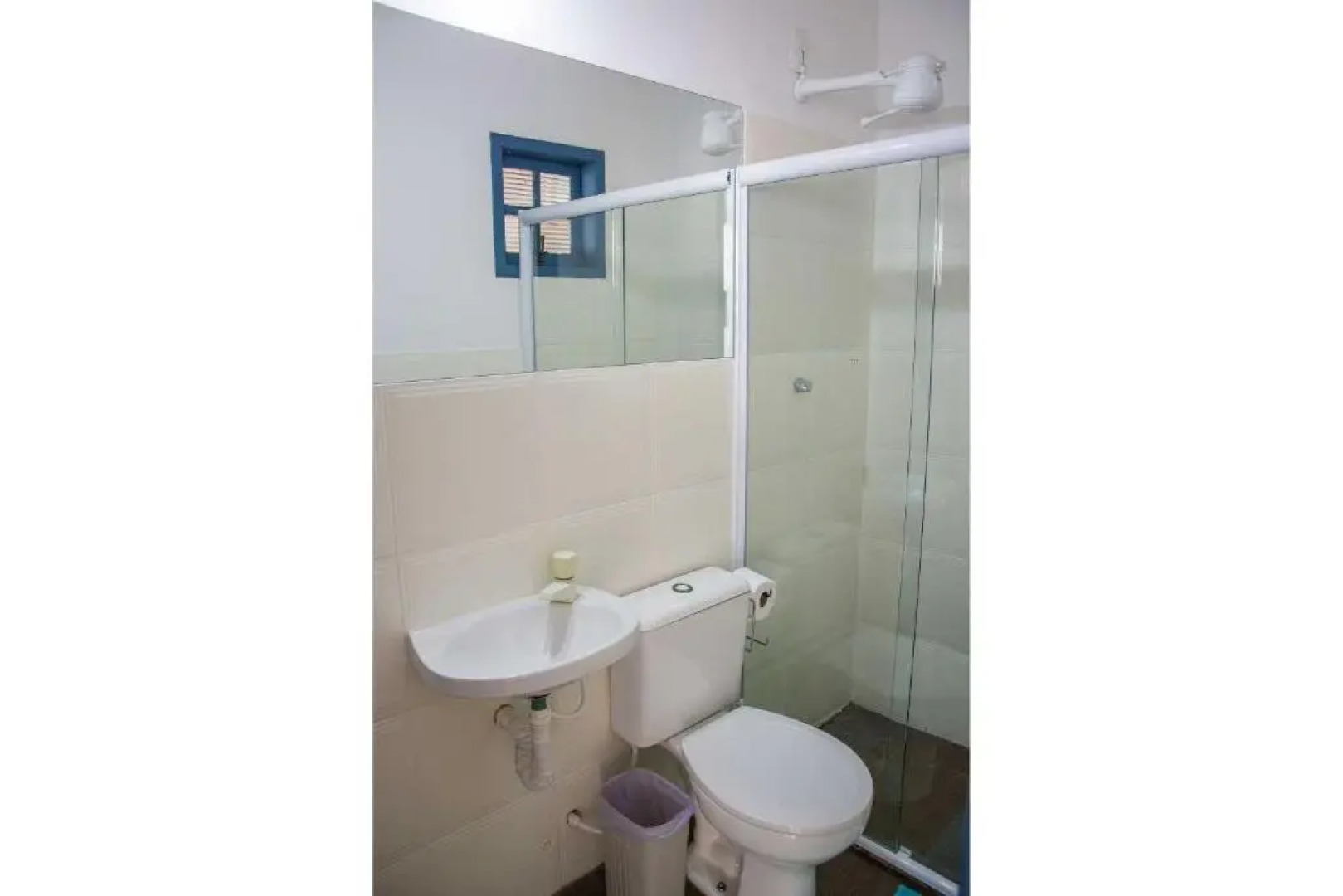 Casa do Beiral Azul: •5 Qts •Pé na areia •Piscina