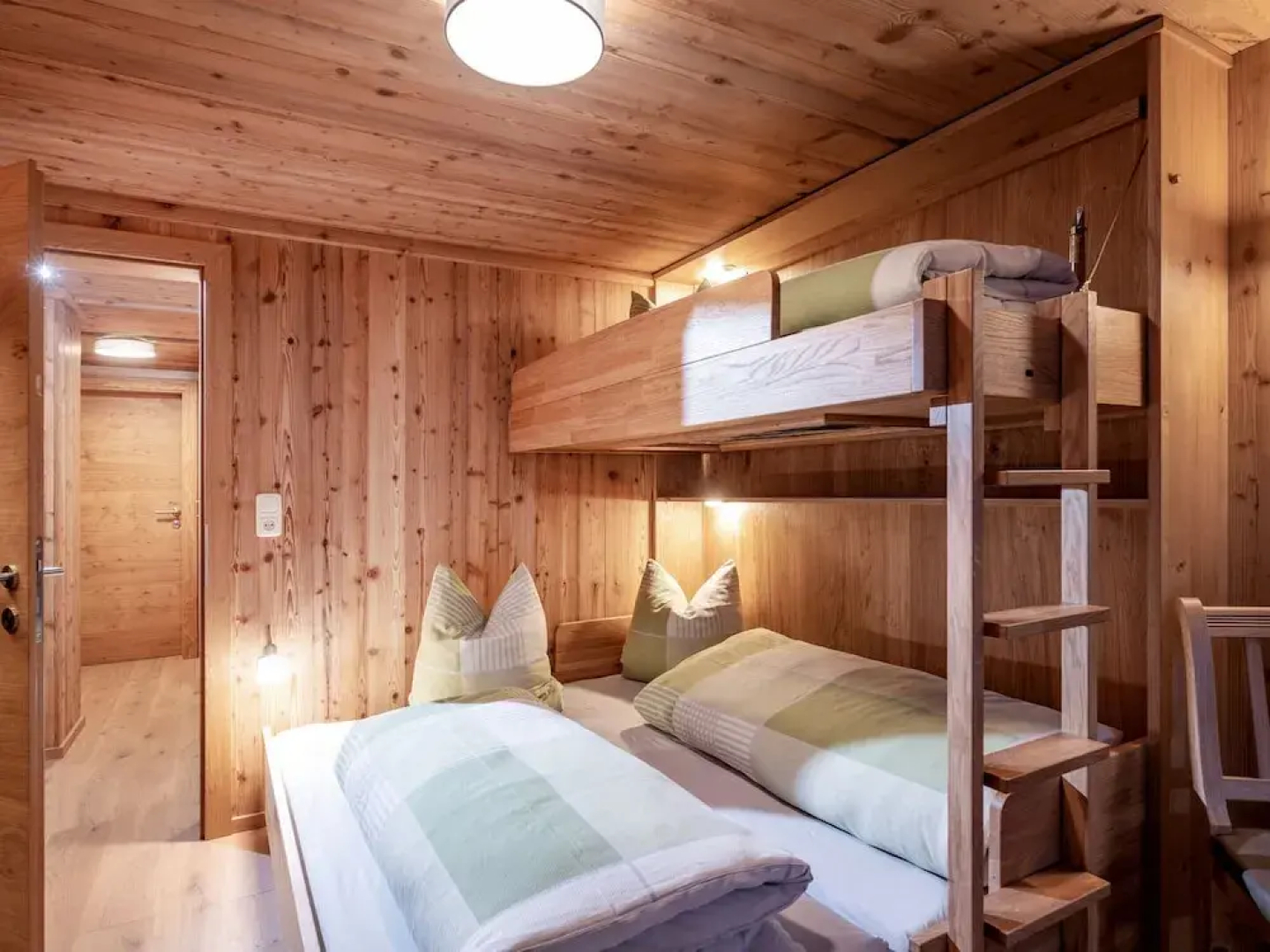 Wooden Apartment With Mountain View