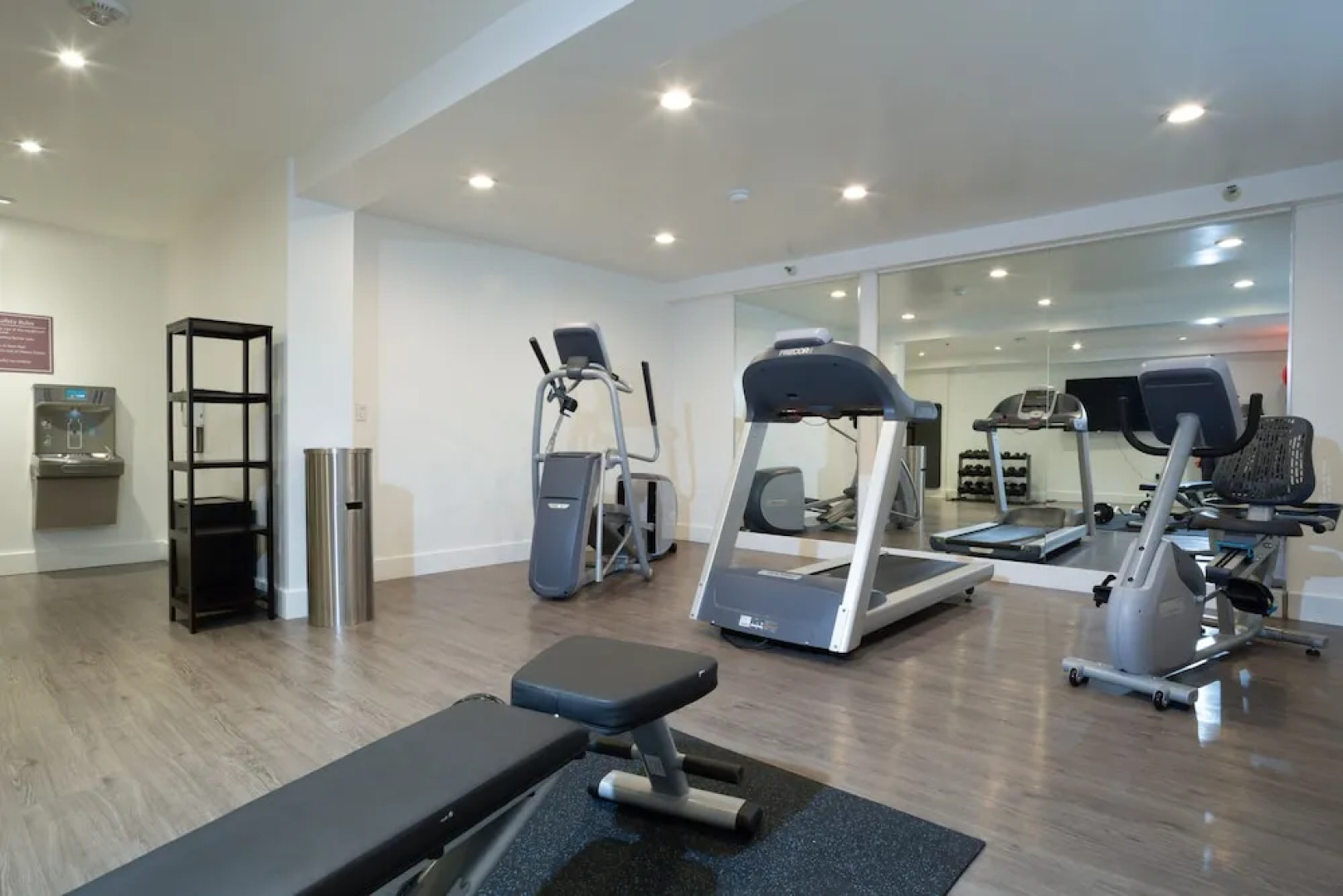 Best Western Crestview Hotel & Suites