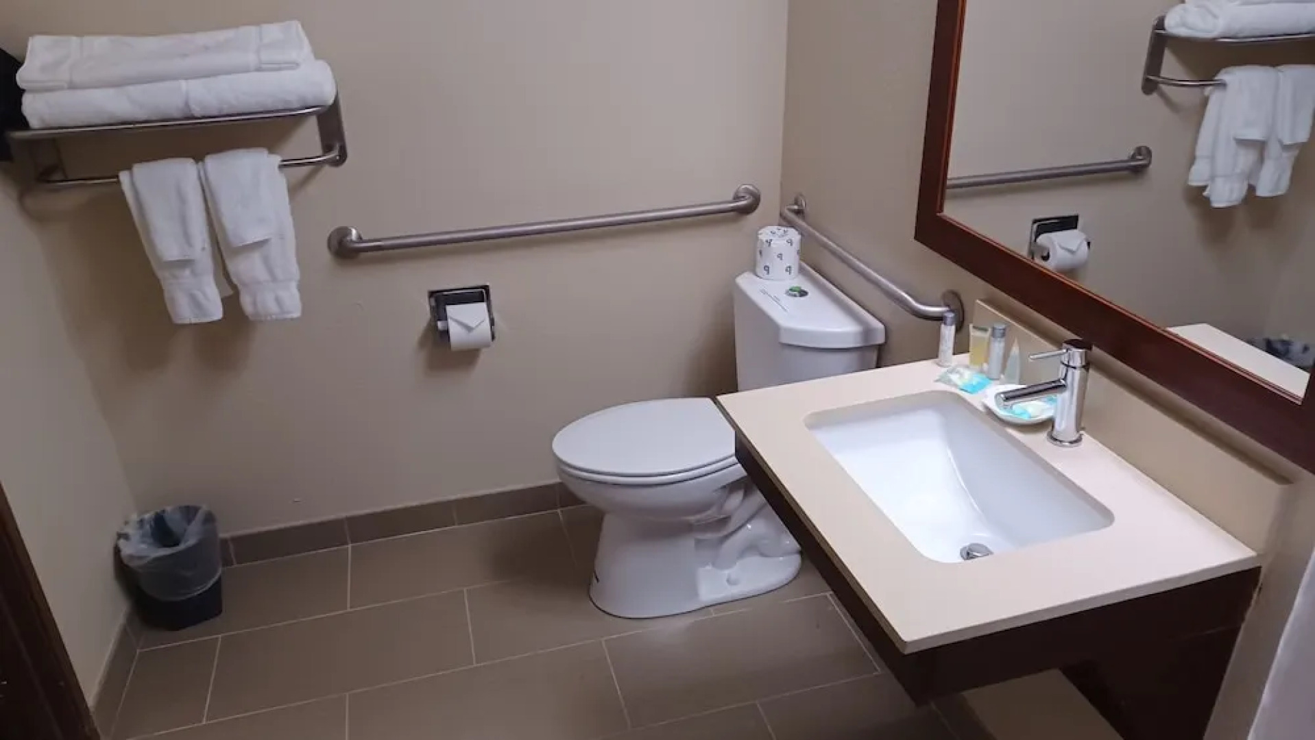 Wingate By Wyndham Pittsburgh/New Stanton