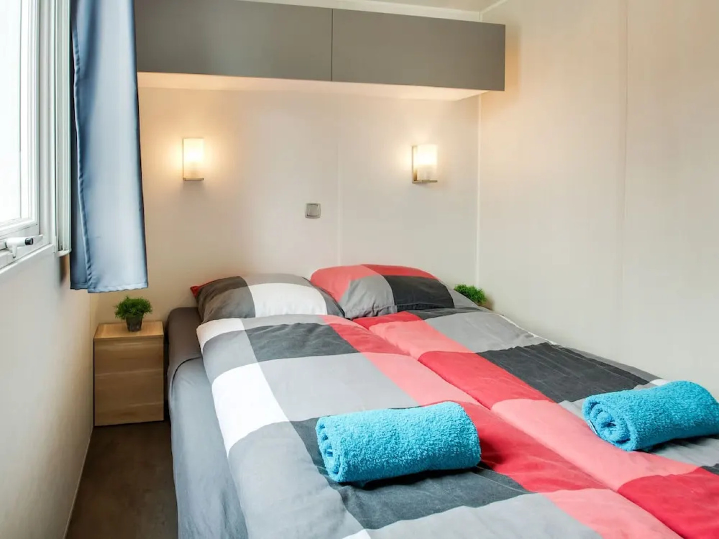 Werkendam House Boat near National Park