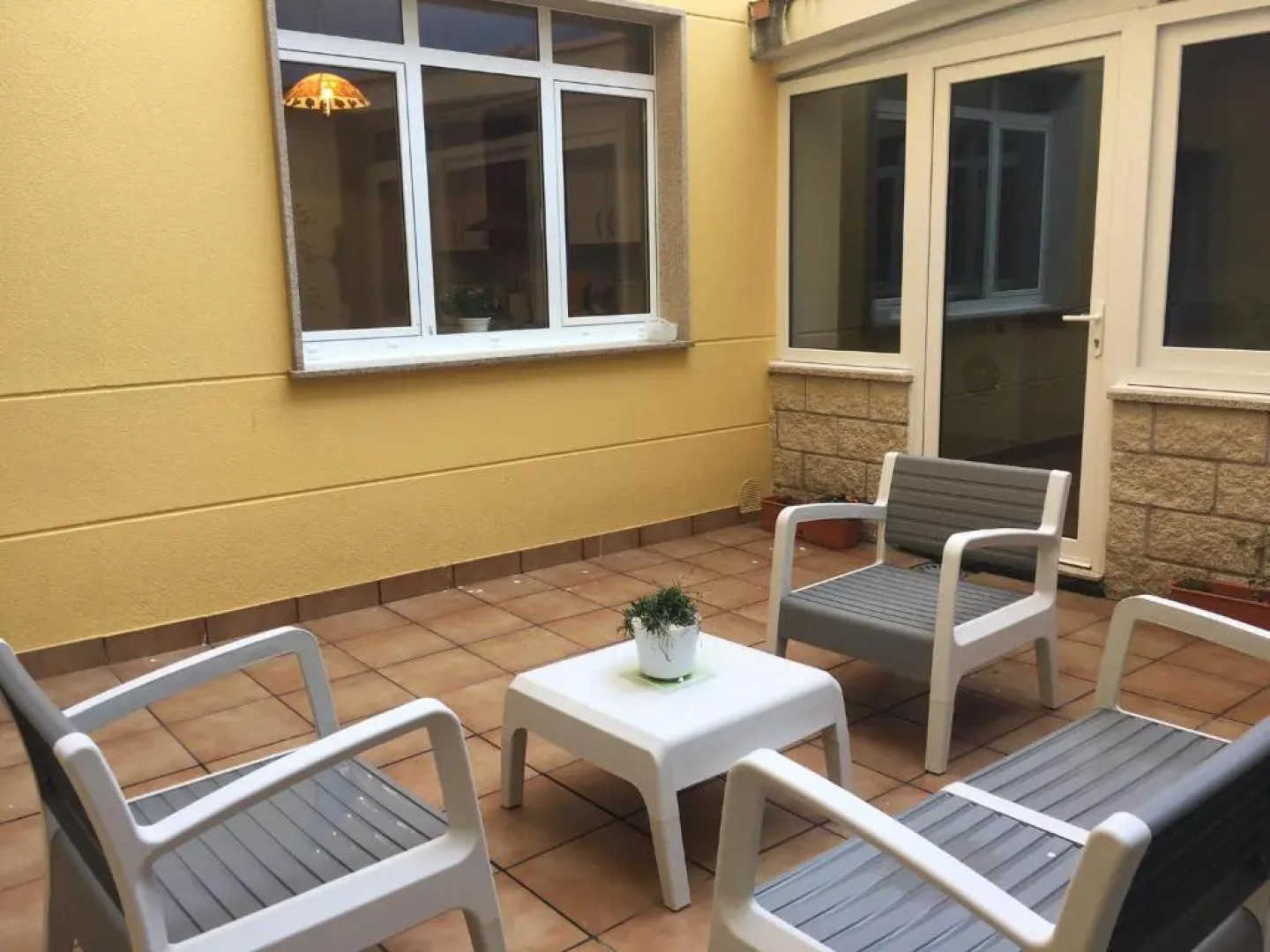 Pisos Turísticos Muxía- Teresa Barros -bajo-