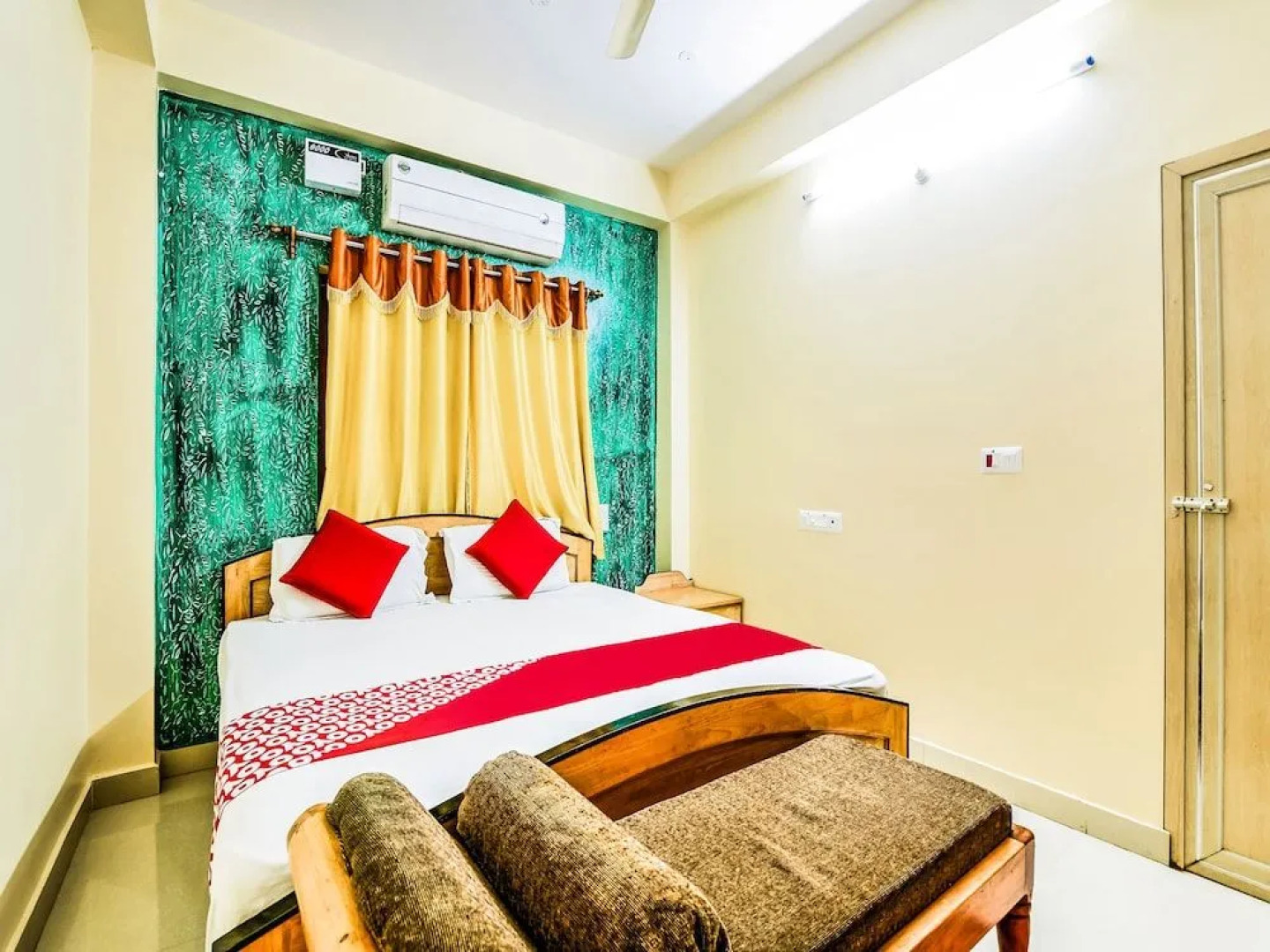 OYO 16791 Blue Ocean Resort