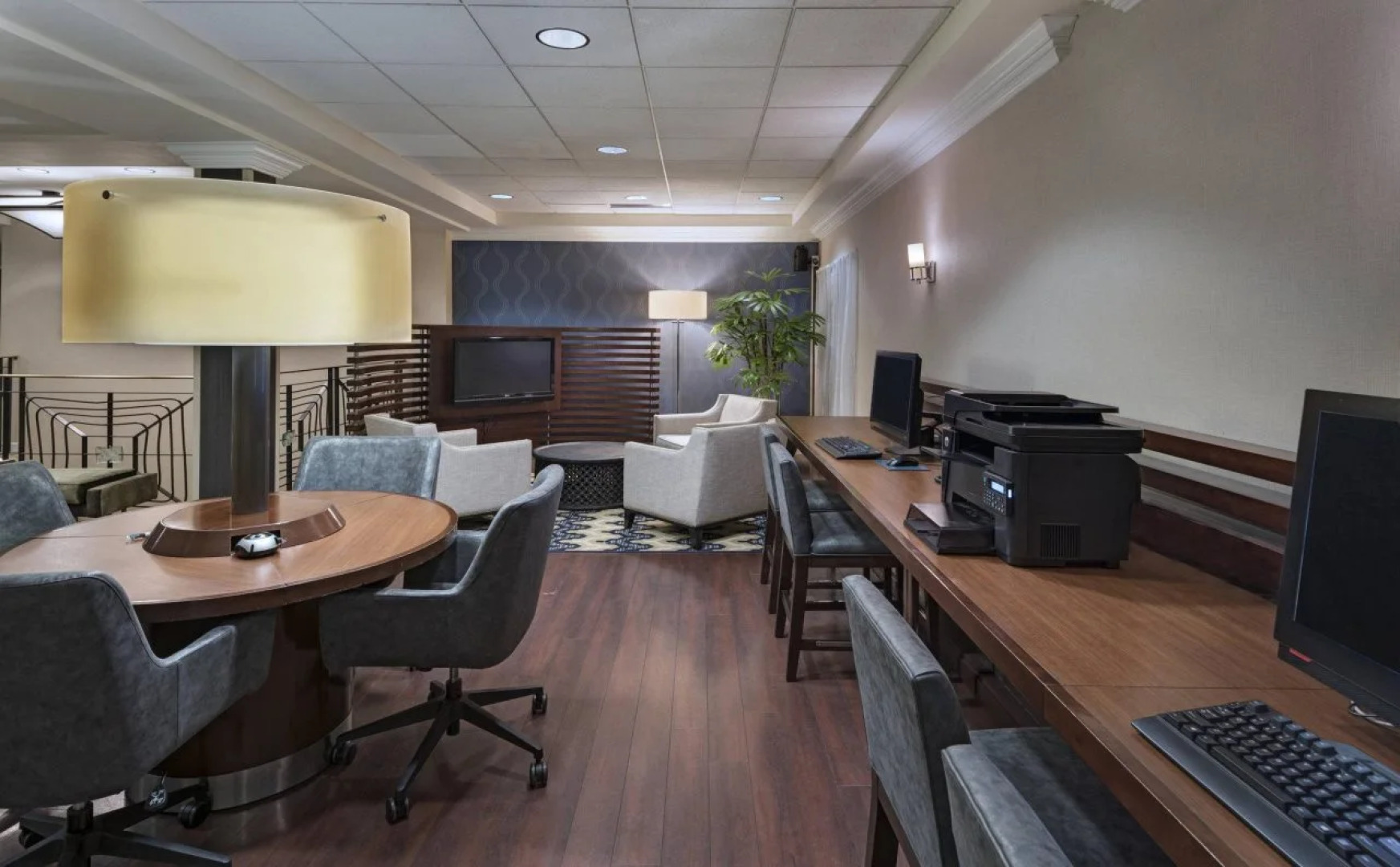 Sheraton Bellevue Hotel