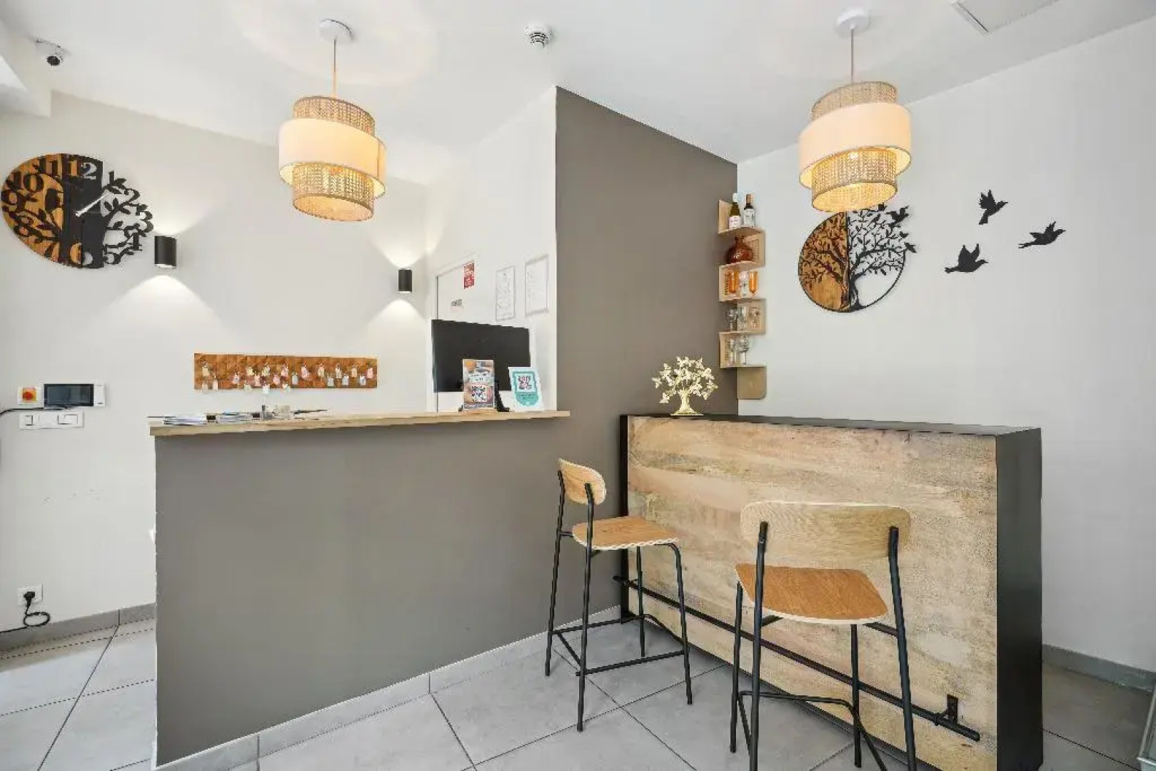 Hotel Le National Clichy Paris