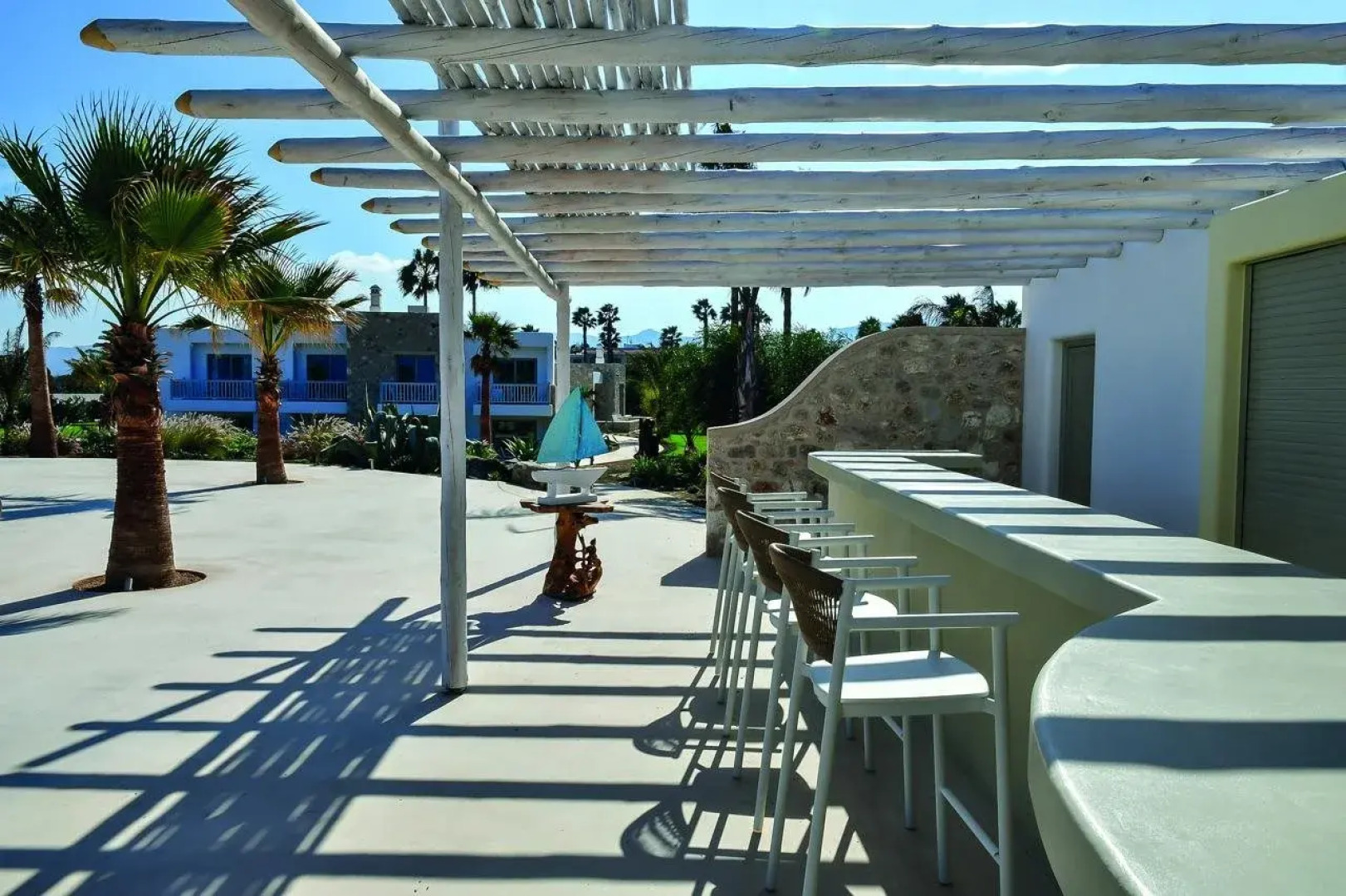 White Pearls Luxury Suites - Adults Only