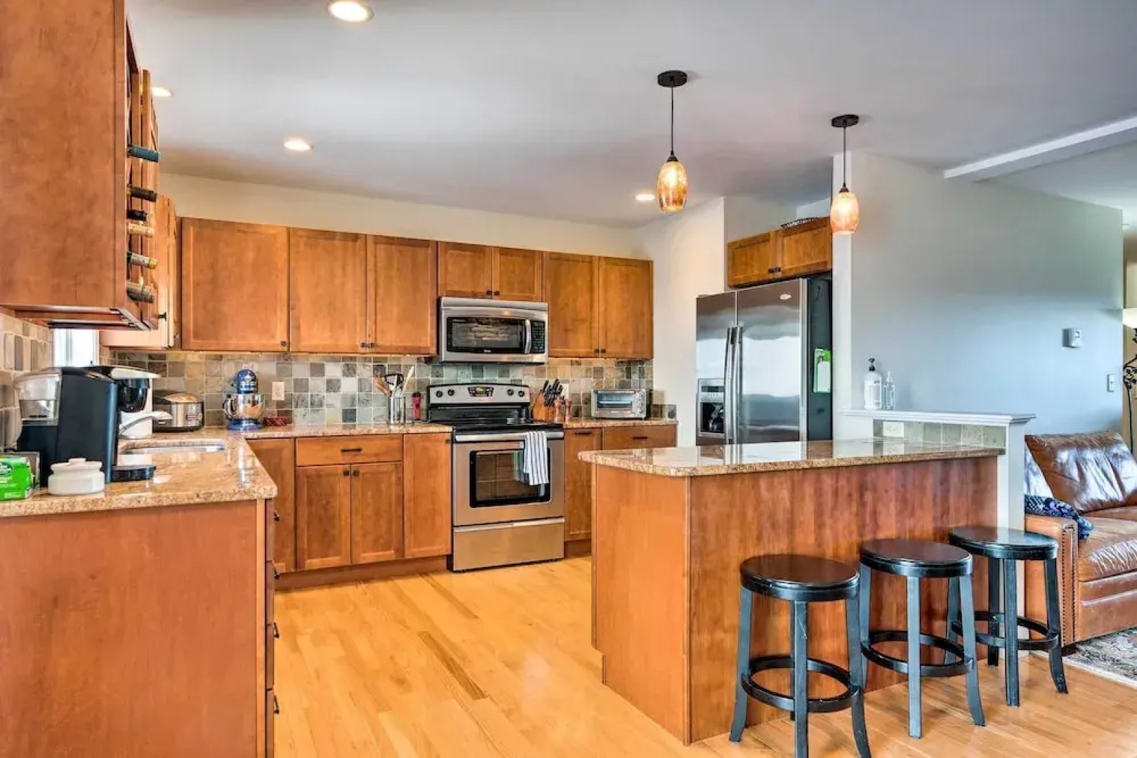 Bethel Townhome: 8 Mi to Sunday River Resort!