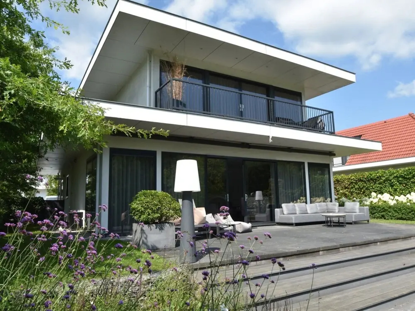 Modern Villa in Harderwijk with Sauna & Hot Tub
