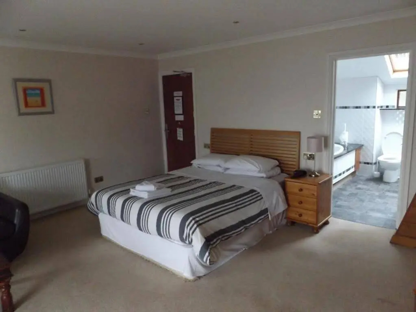 The Carlton Hotel Mumbles