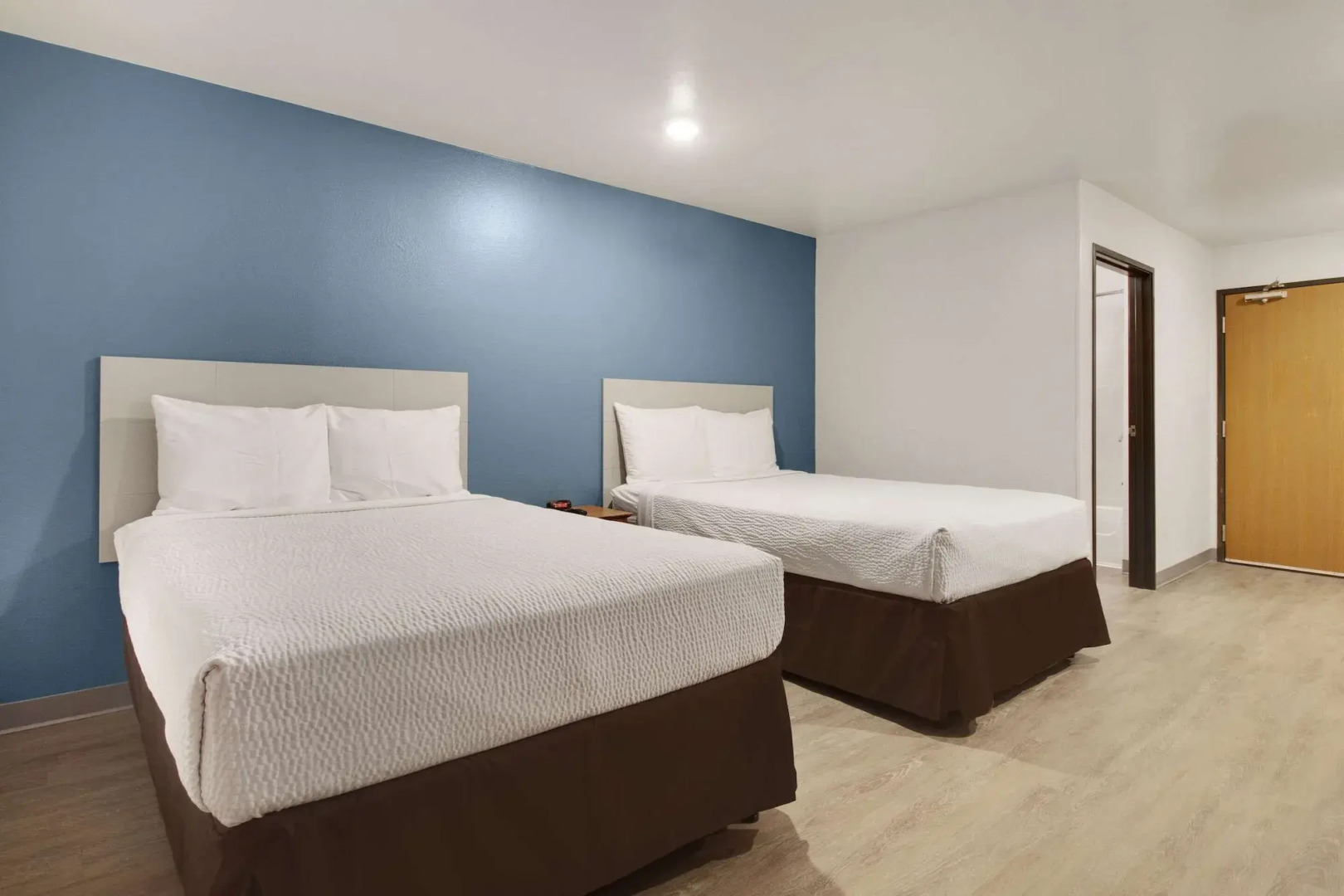 WoodSpring Suites Conroe