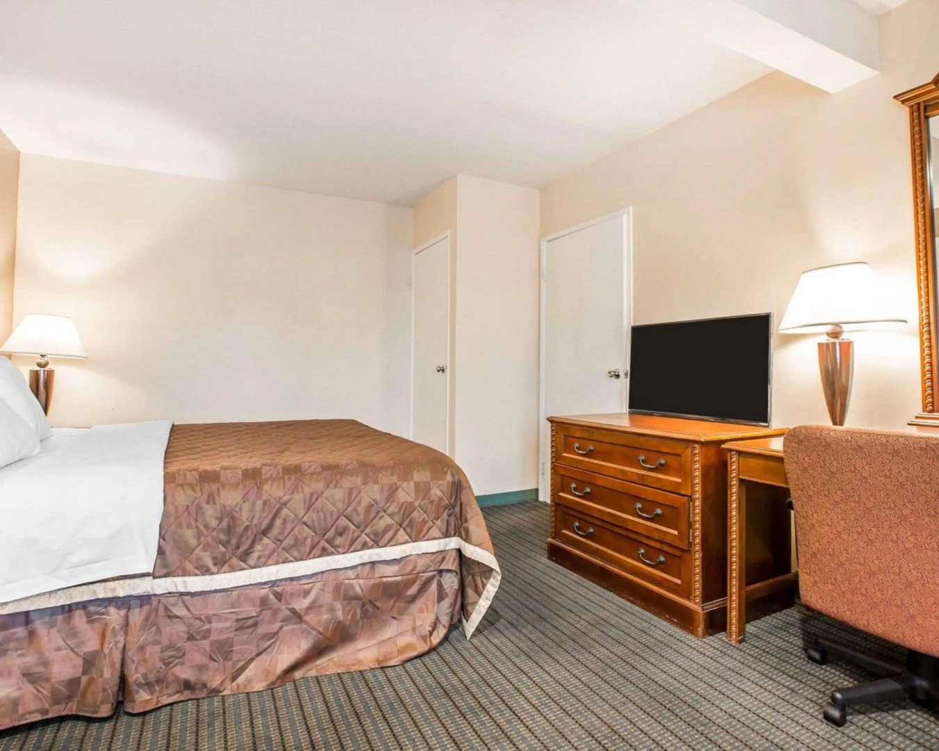 Rodeway Inn South Gate - Los Angeles South