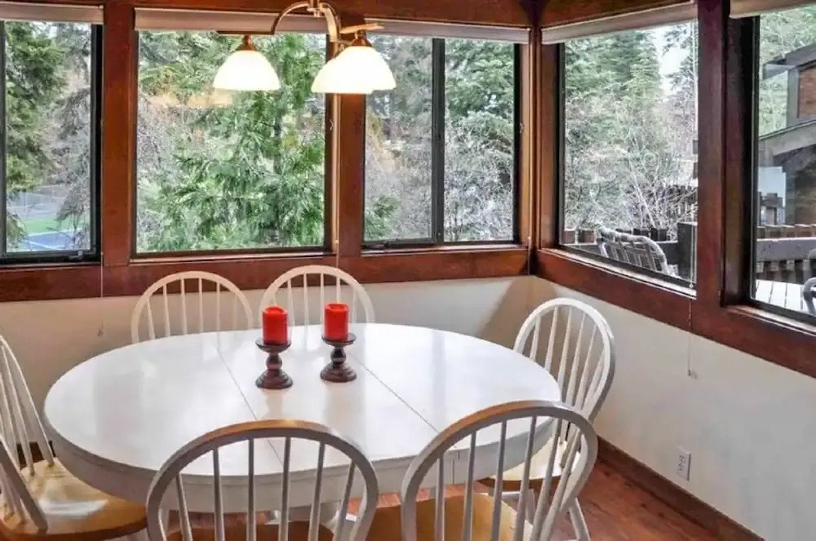 Tahoe Taverns 101 by Tahoe Mountain Properties