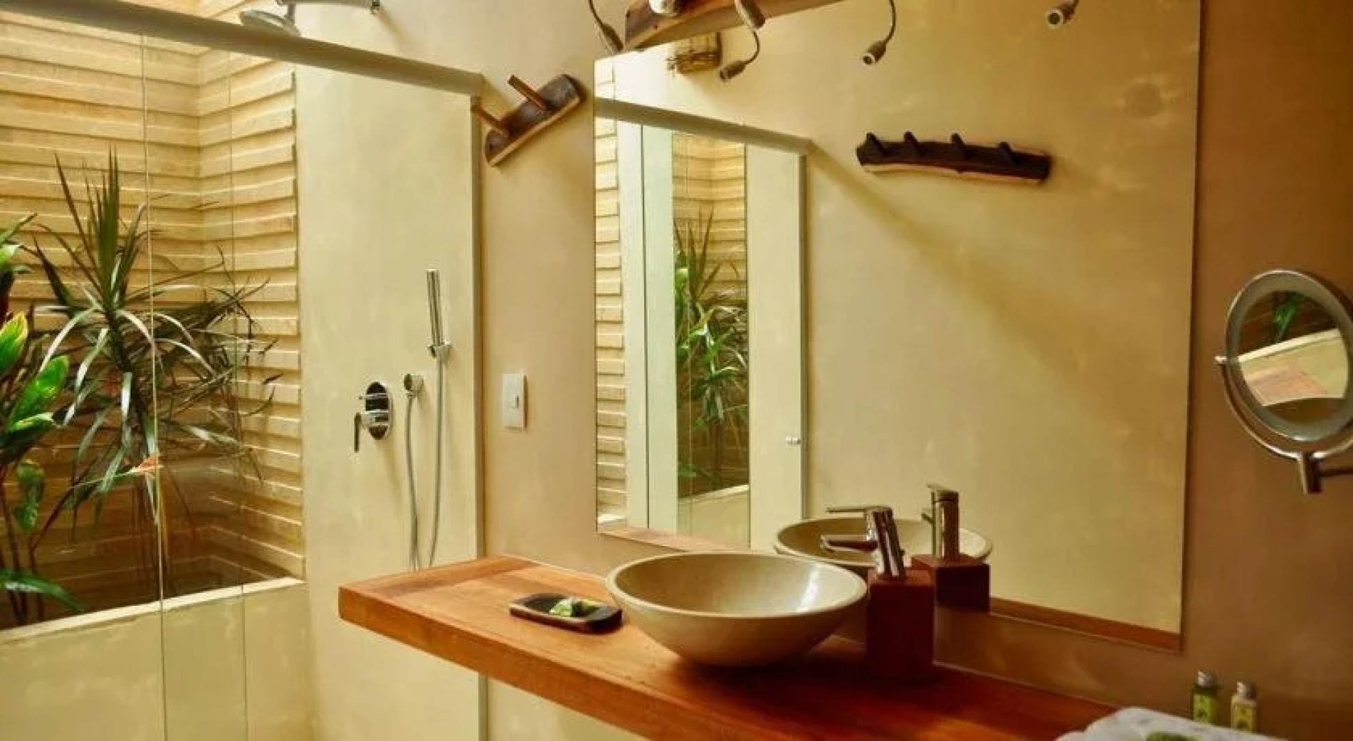 Hurricane Jeri Gardens